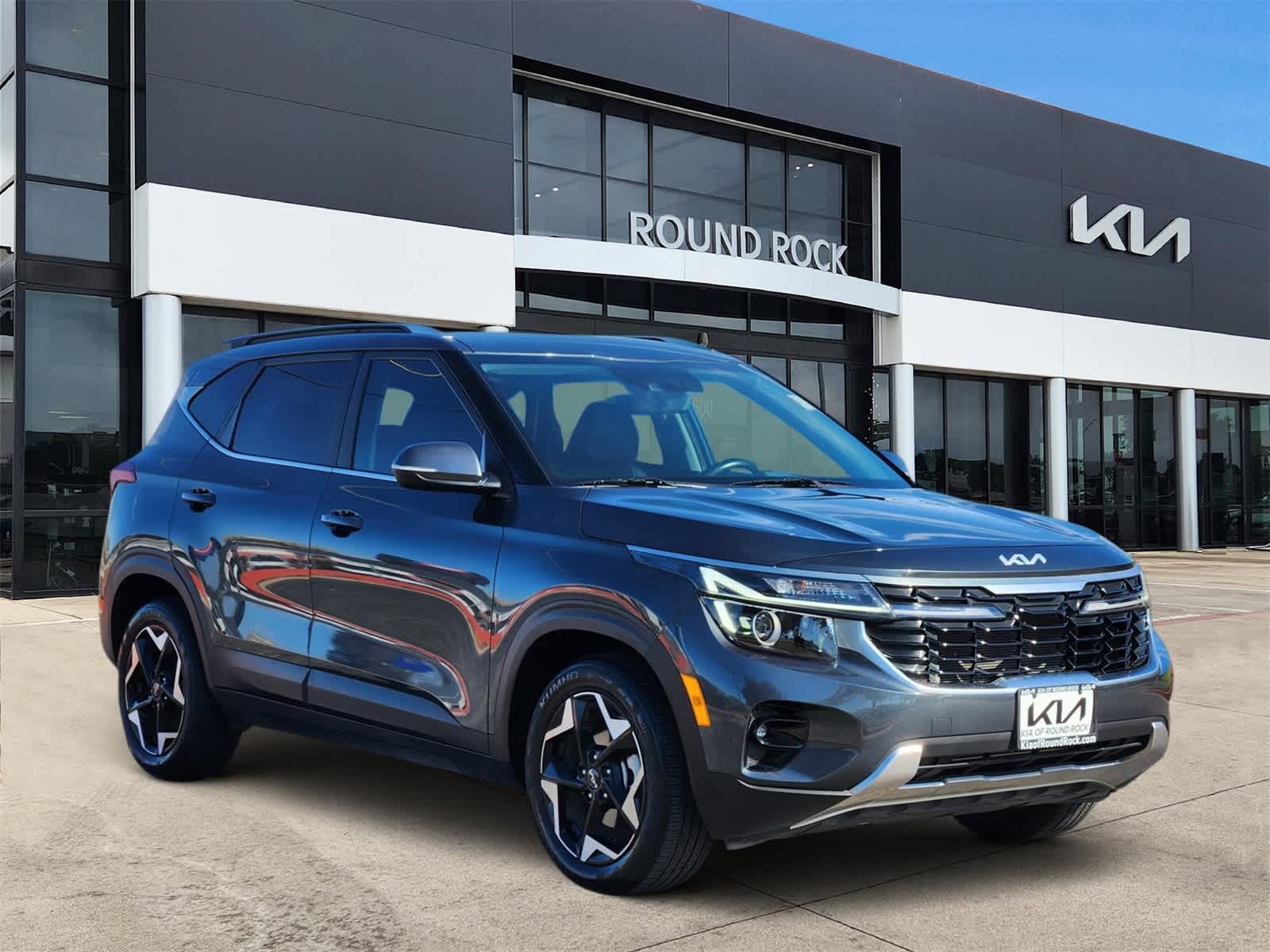 Thumbnail: 2024 Kia Seltos - 3