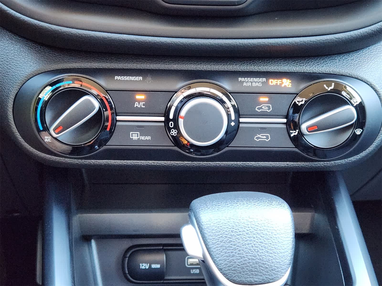 Thumbnail: 2025 Kia Soul - 16