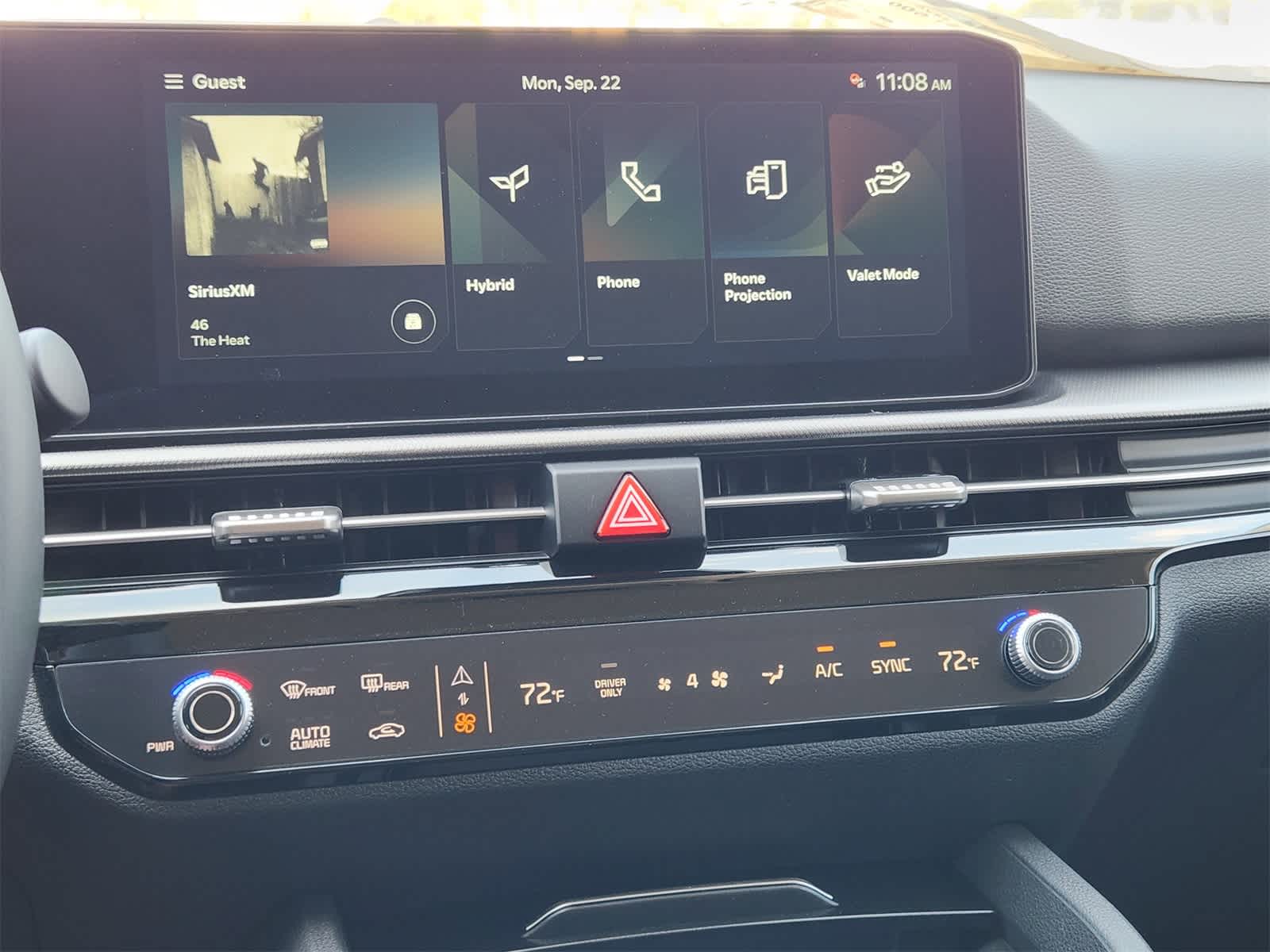 Thumbnail: 2026 Kia Sportage - 15