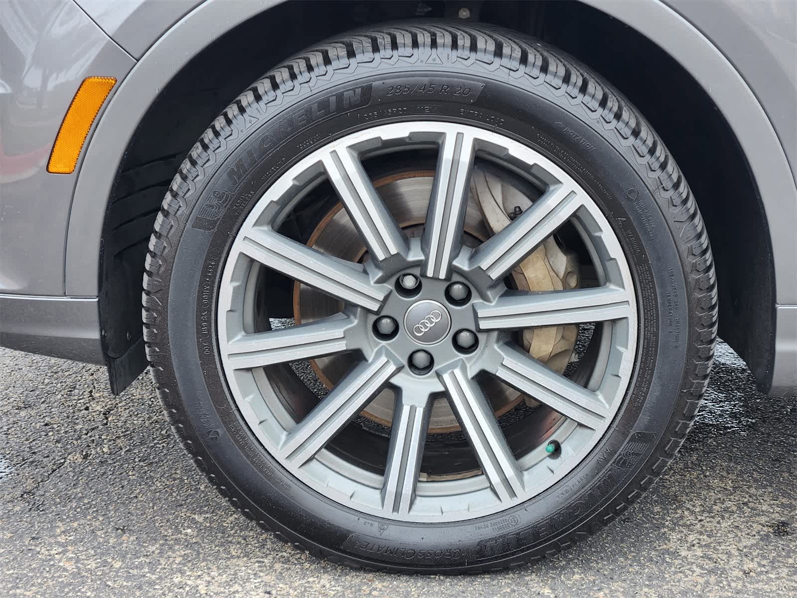 Thumbnail: 2017 Audi Q7 - 9