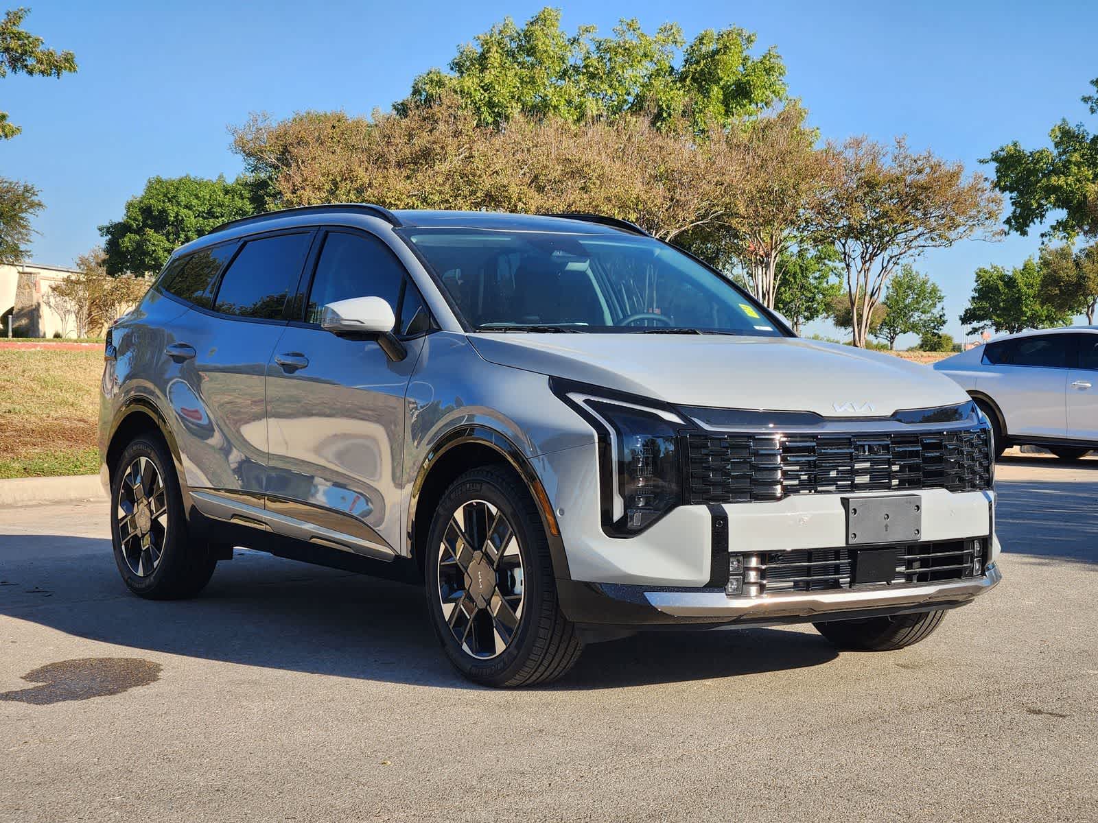 Thumbnail: 2026 Kia Sportage - 3