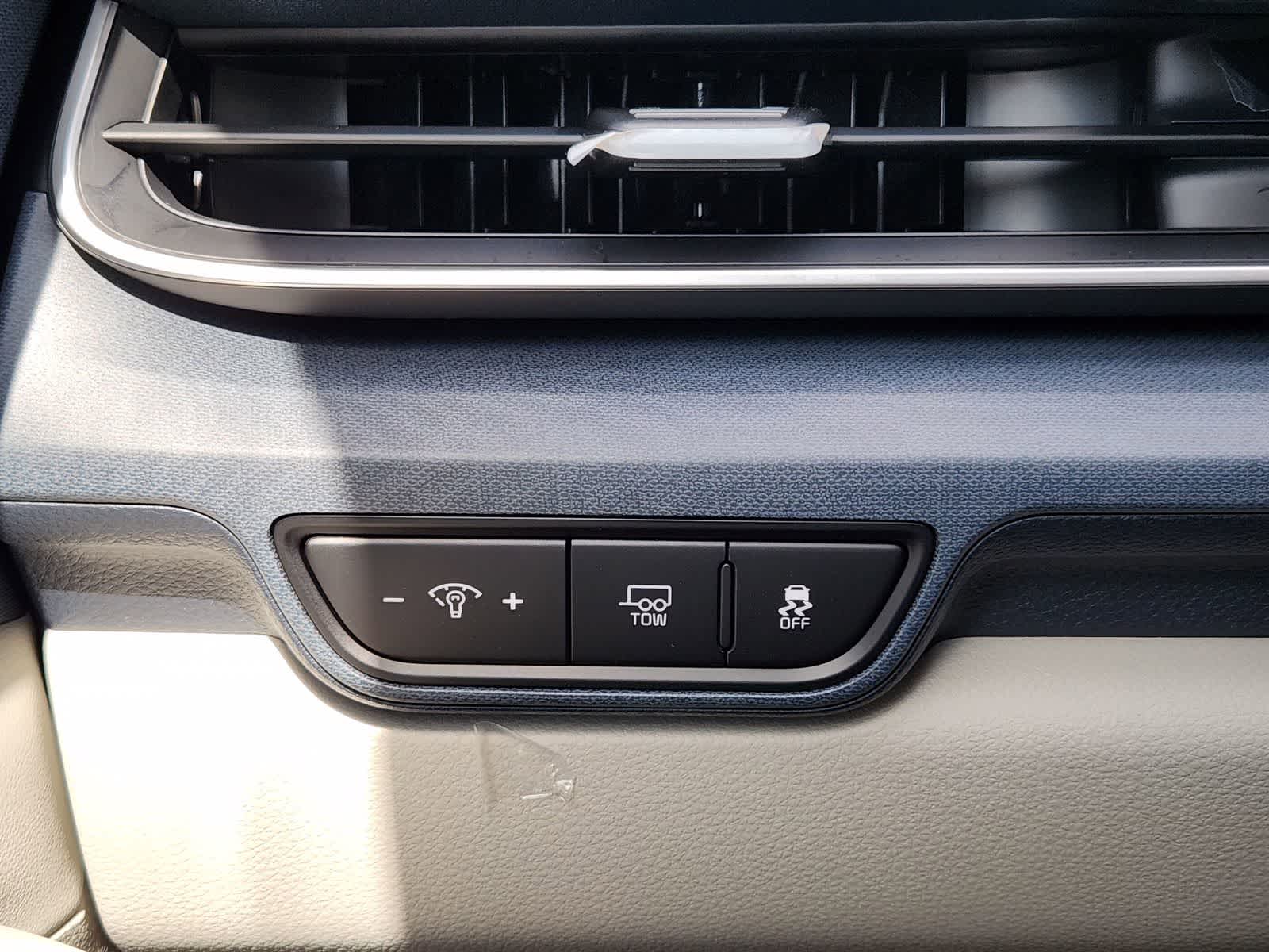Thumbnail: 2026 Kia Carnival - 16