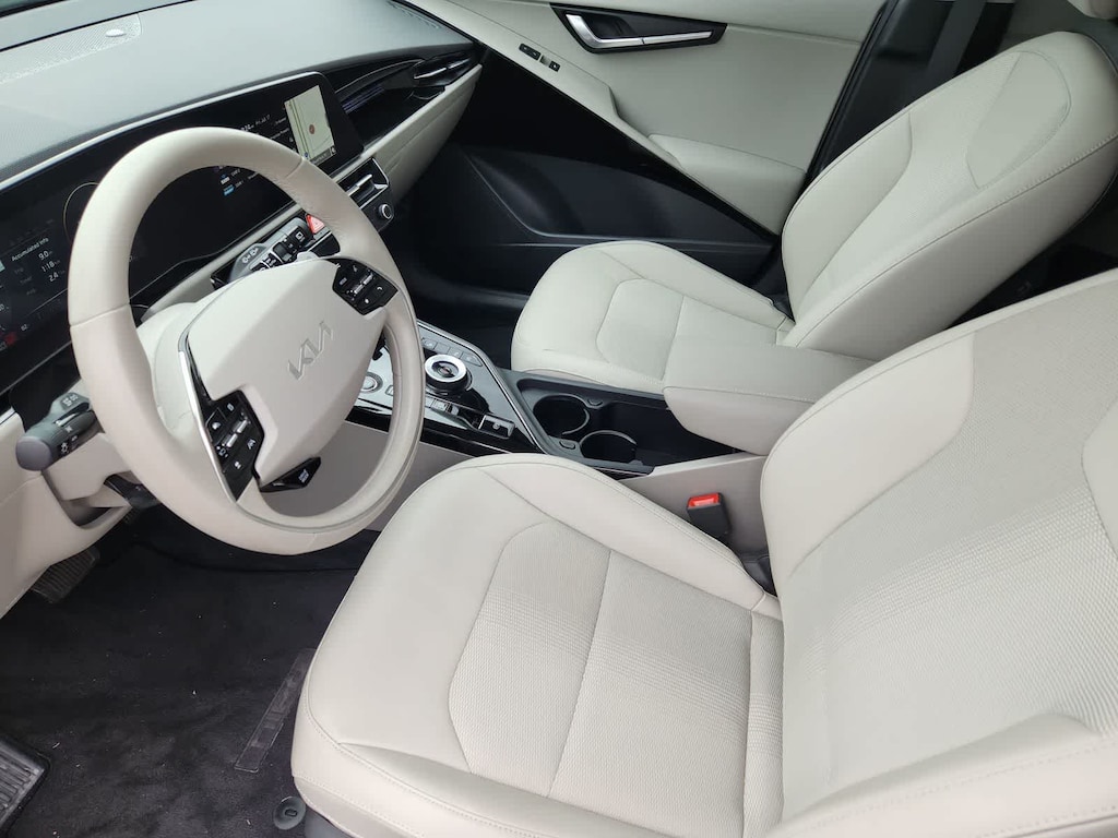 Certified 2023 Kia Niro EV Wind SUV