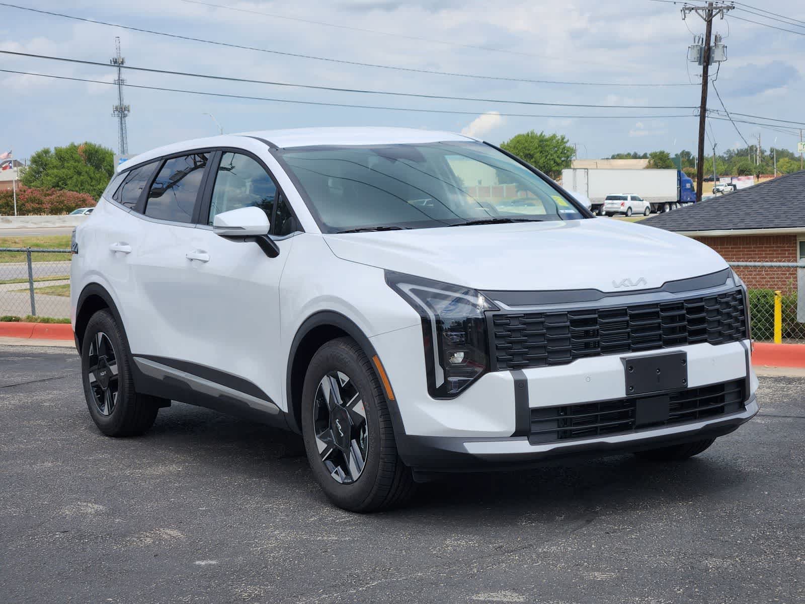 Thumbnail: 2026 Kia Sportage - 2