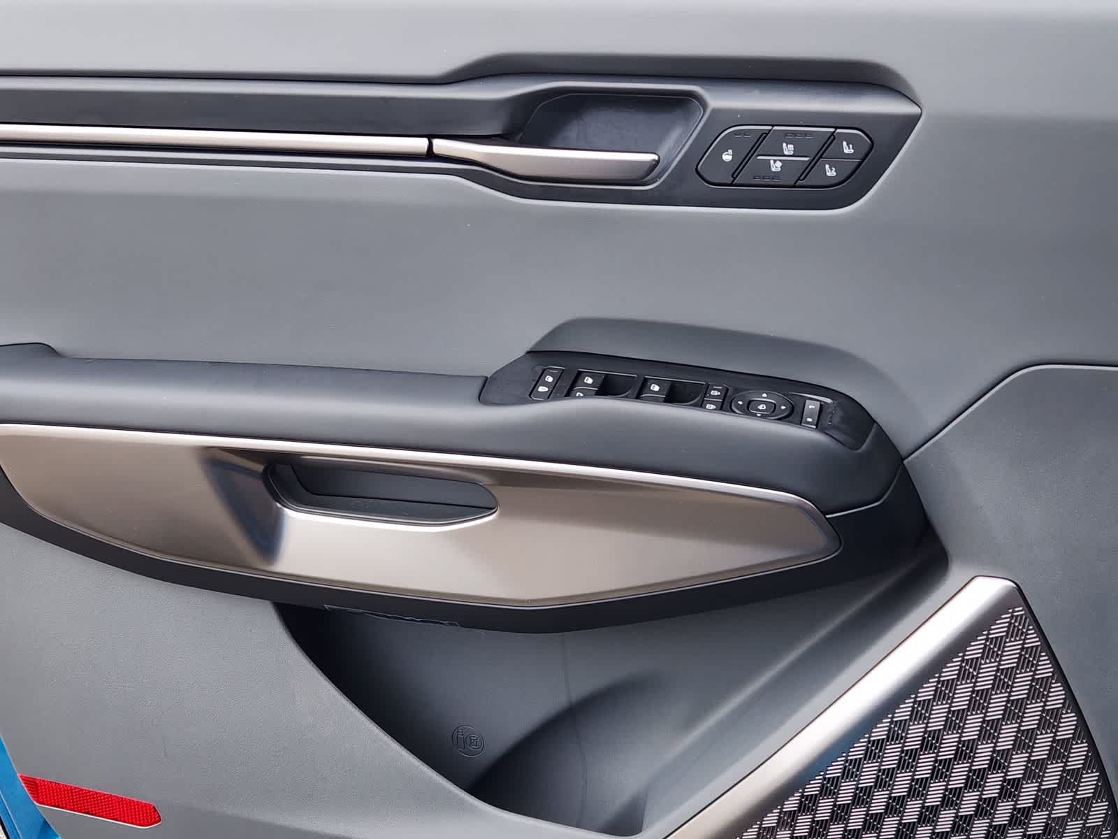 Thumbnail: 2026 Kia EV9 - 18