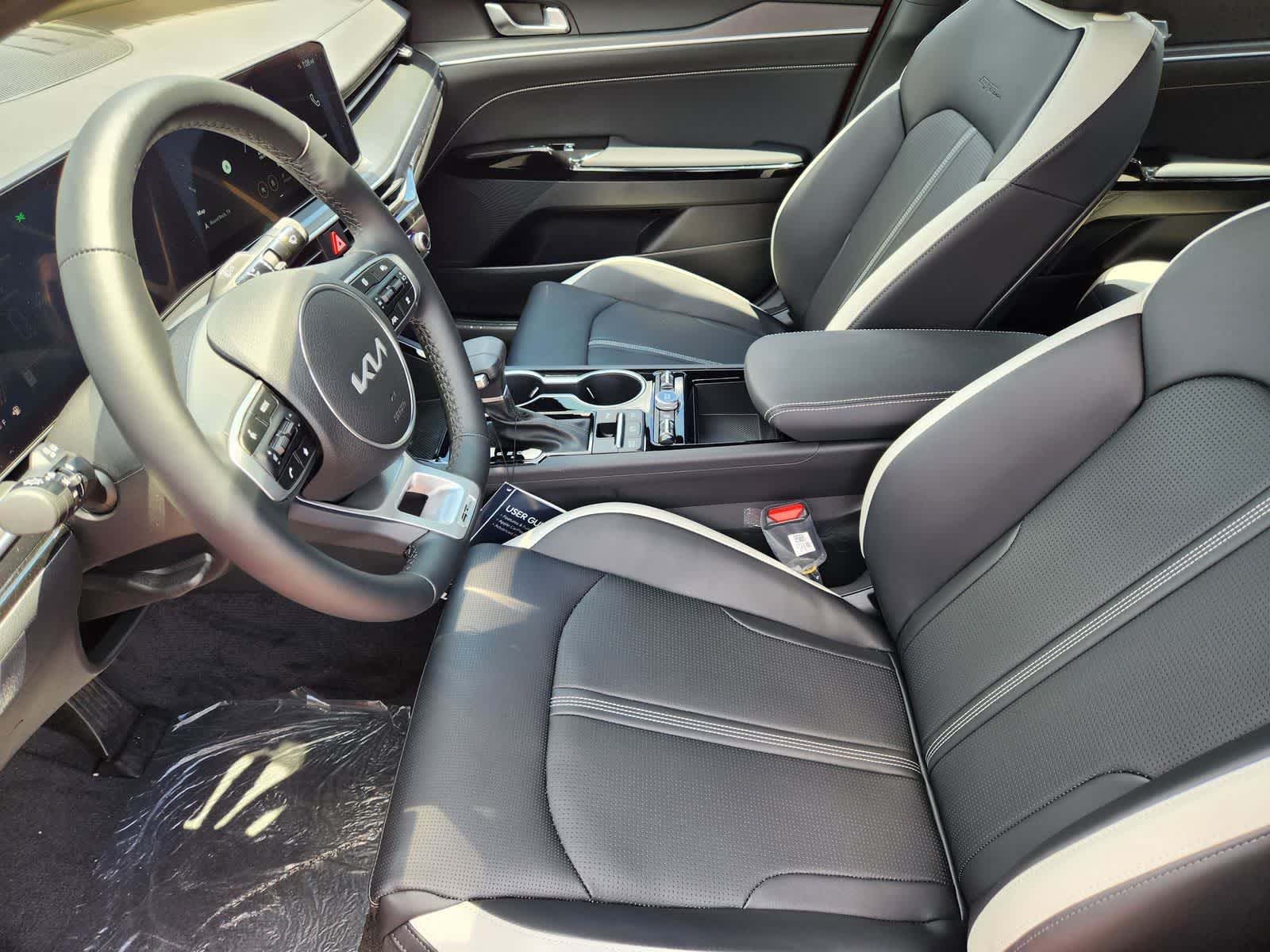 Thumbnail: 2026 Kia K5 - 10