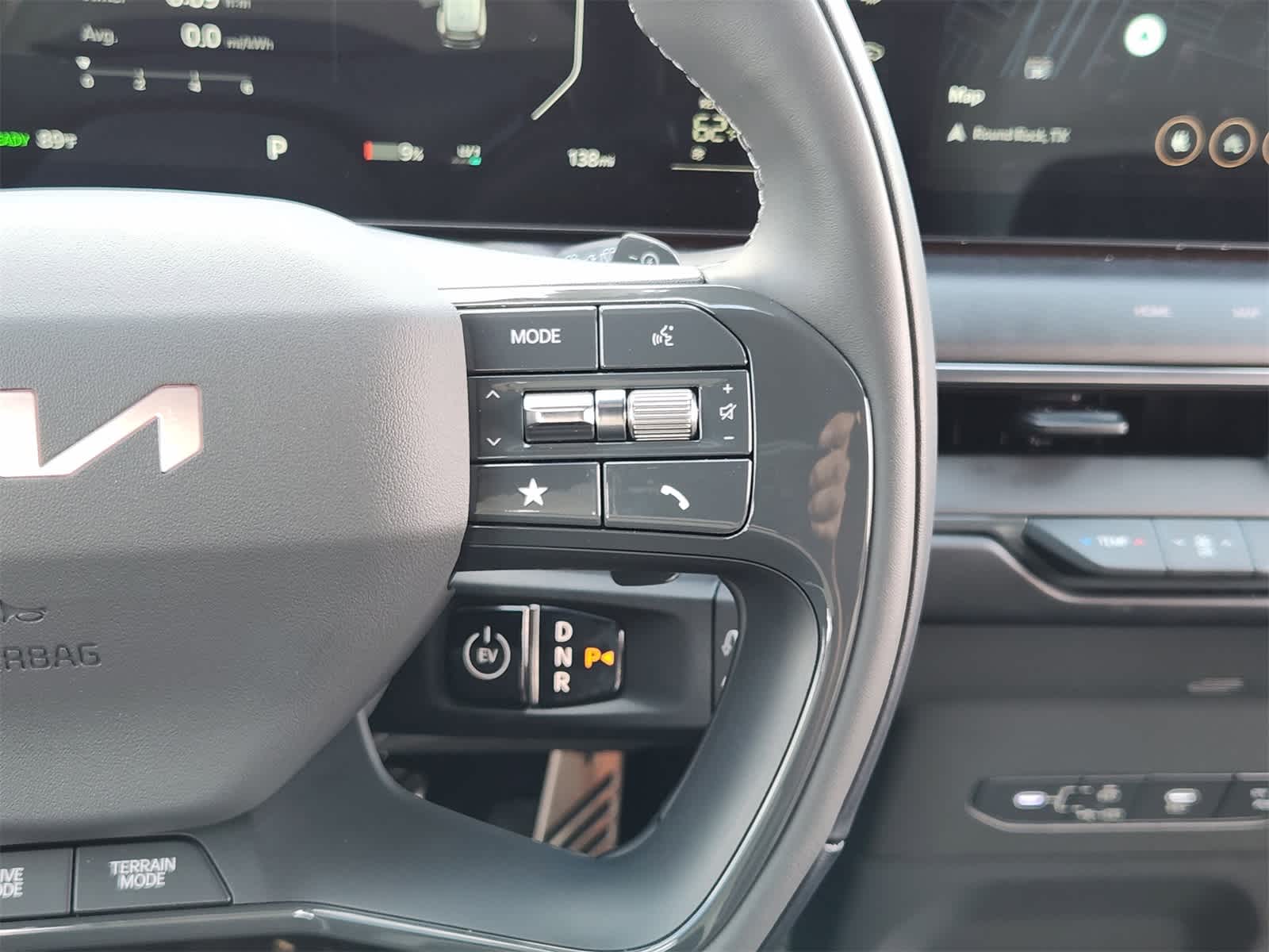 Thumbnail: 2026 Kia EV9 - 28