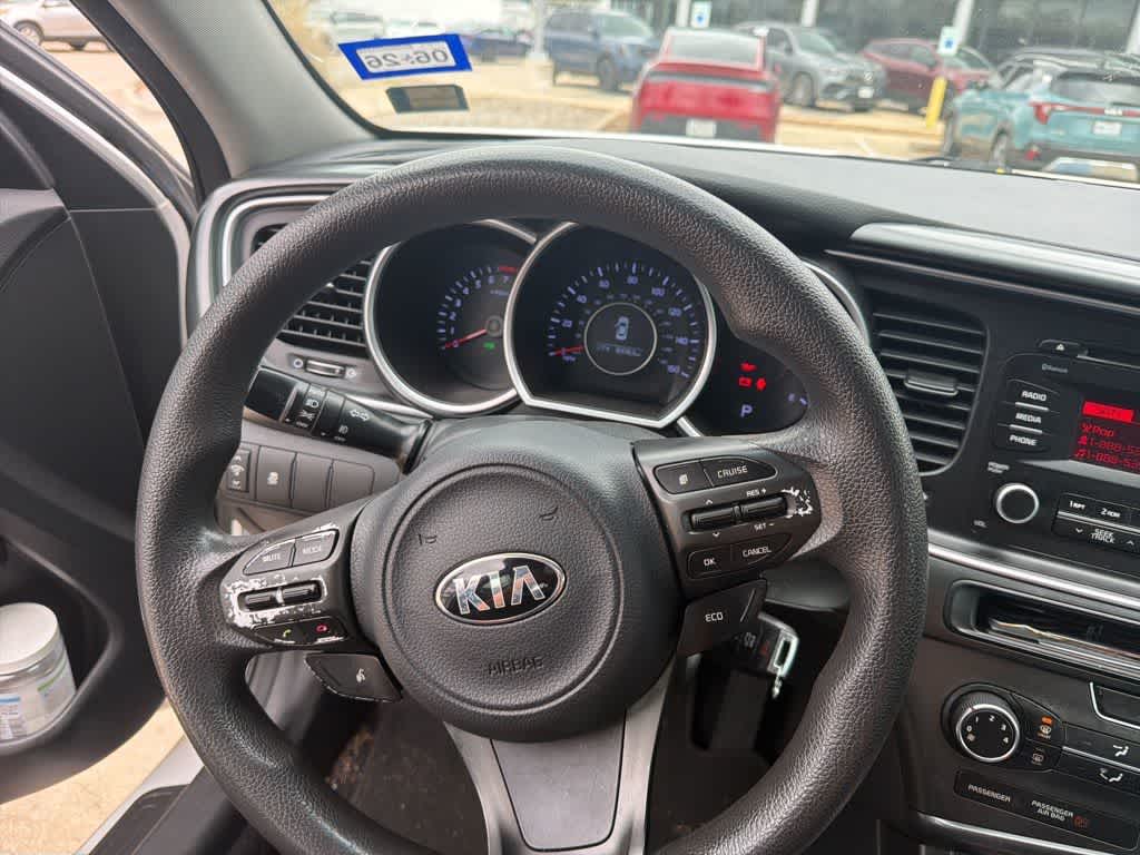 Thumbnail: 2015 Kia Optima - 2
