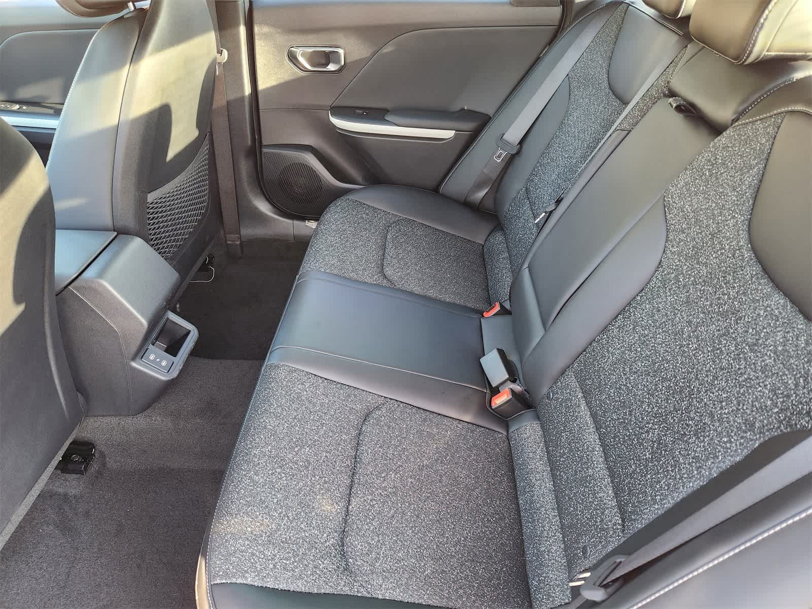 Thumbnail: 2025 Kia K4 - 23