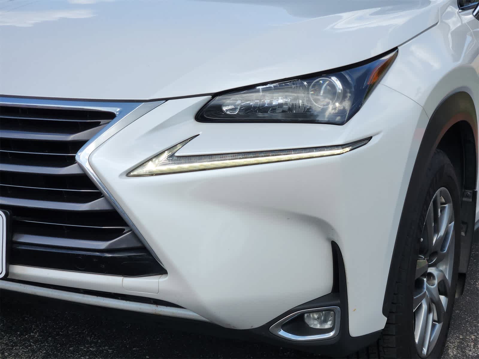 Thumbnail: 2015 Lexus NX - 7
