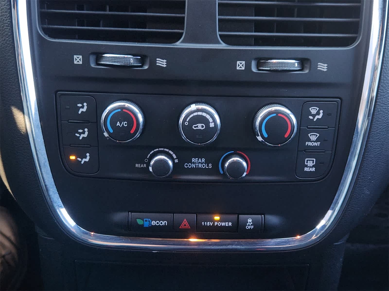 Thumbnail: 2017 Dodge Grand Caravan - 17