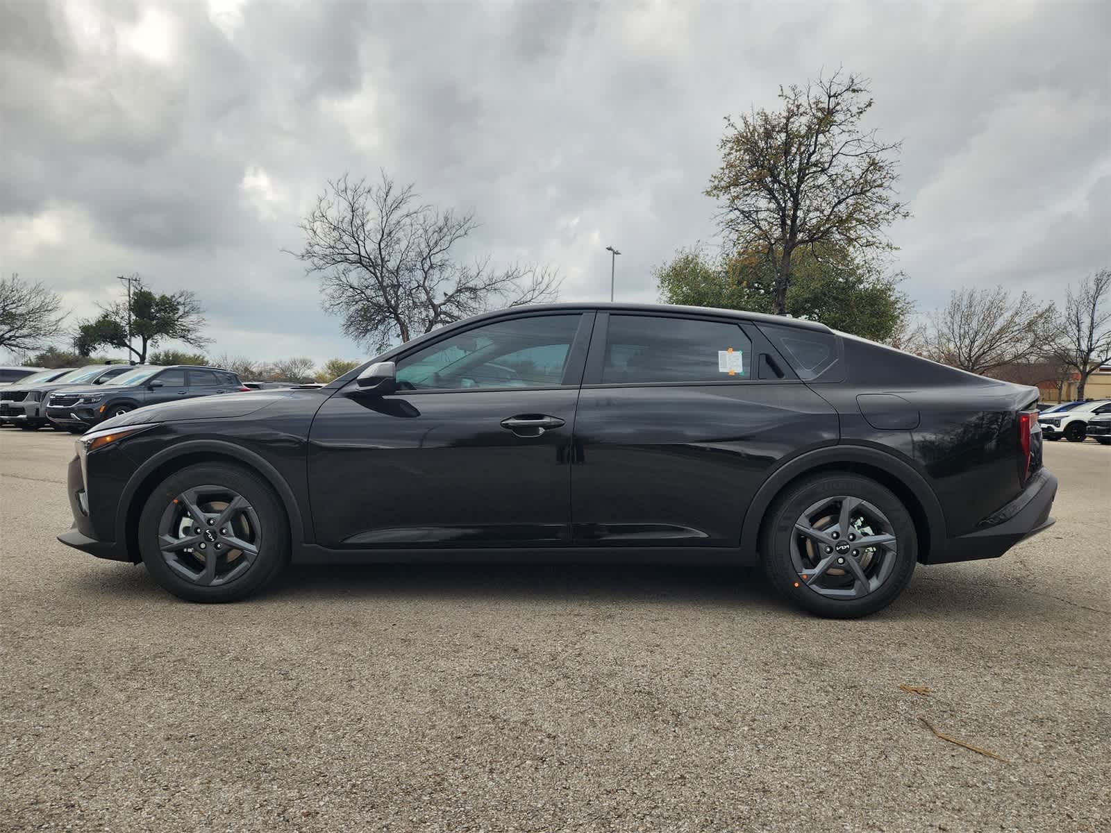 Thumbnail: 2026 Kia K4 - 4