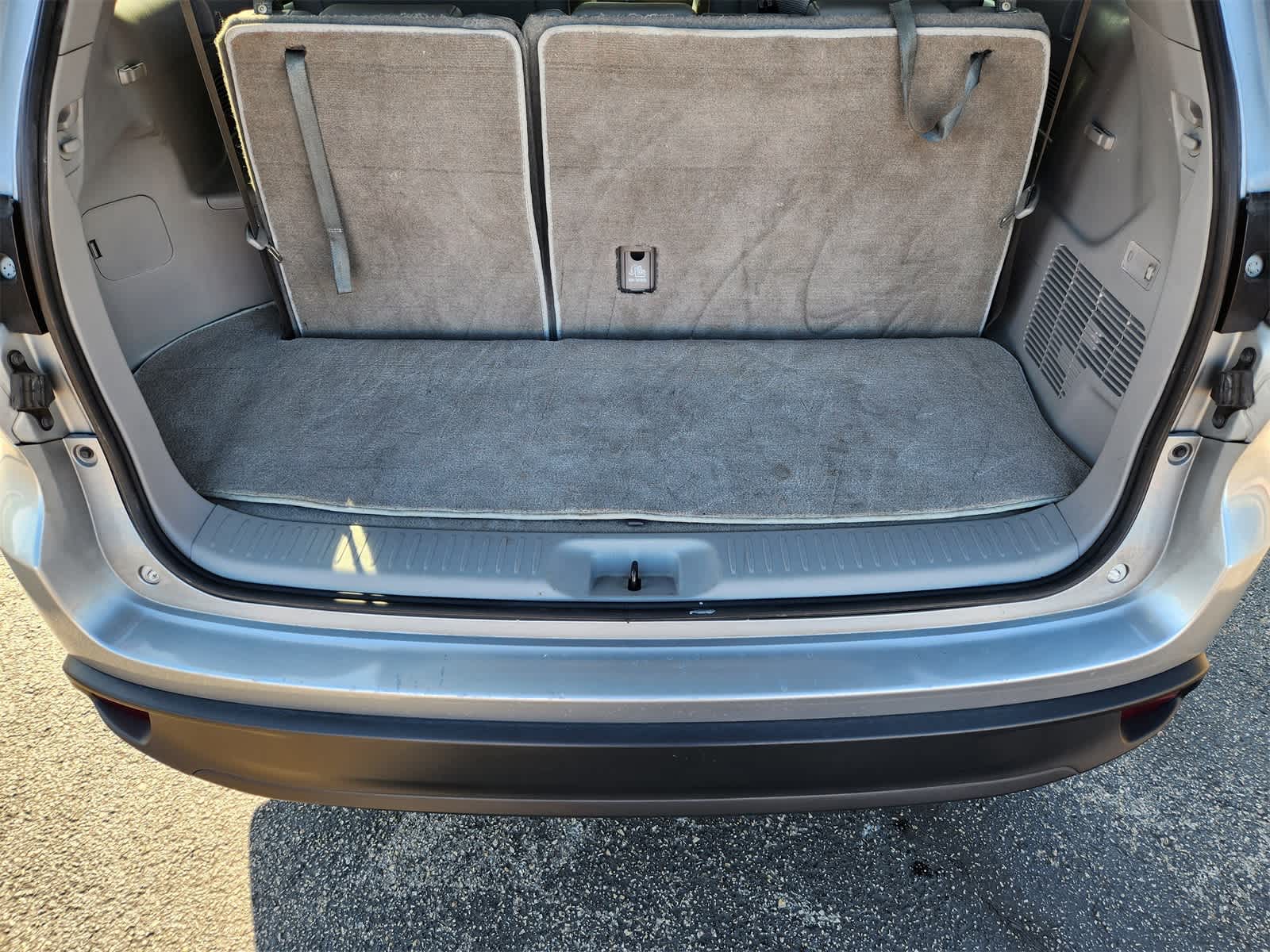 Thumbnail: 2019 Toyota Highlander - 31