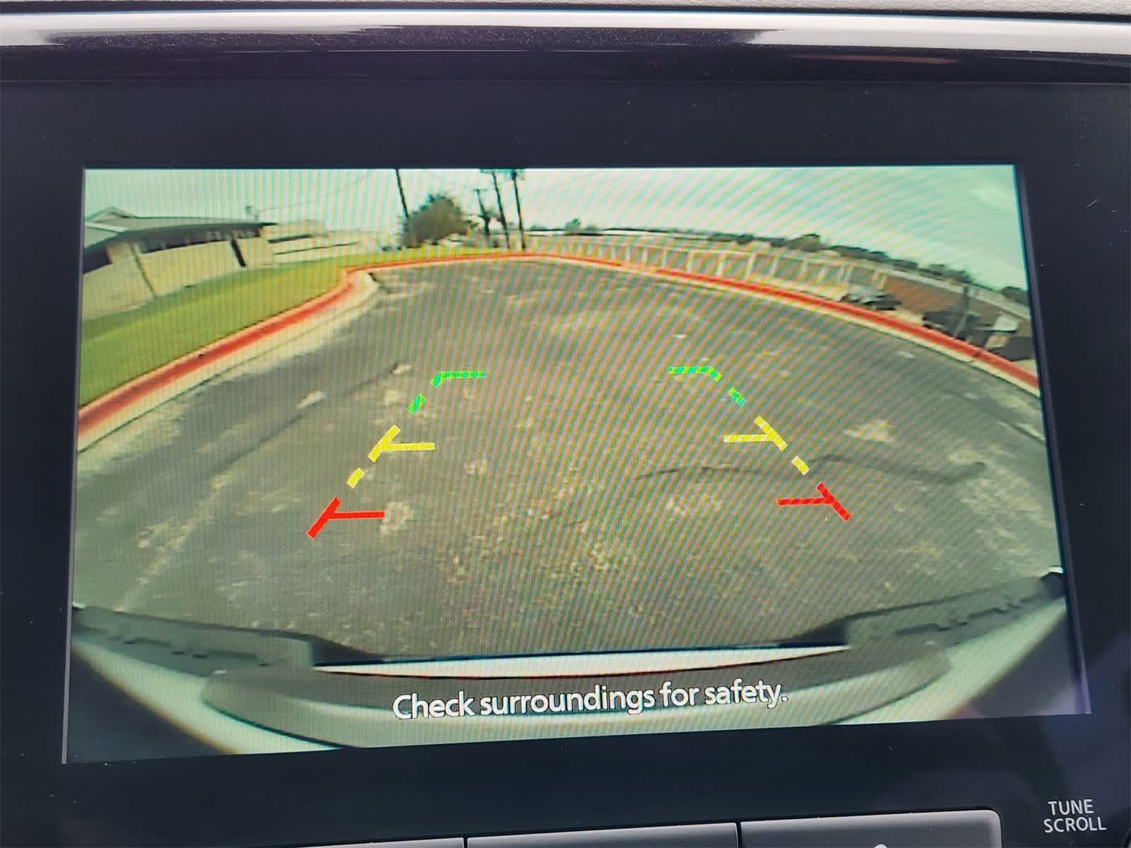 Thumbnail: 2024 Nissan Frontier - 18