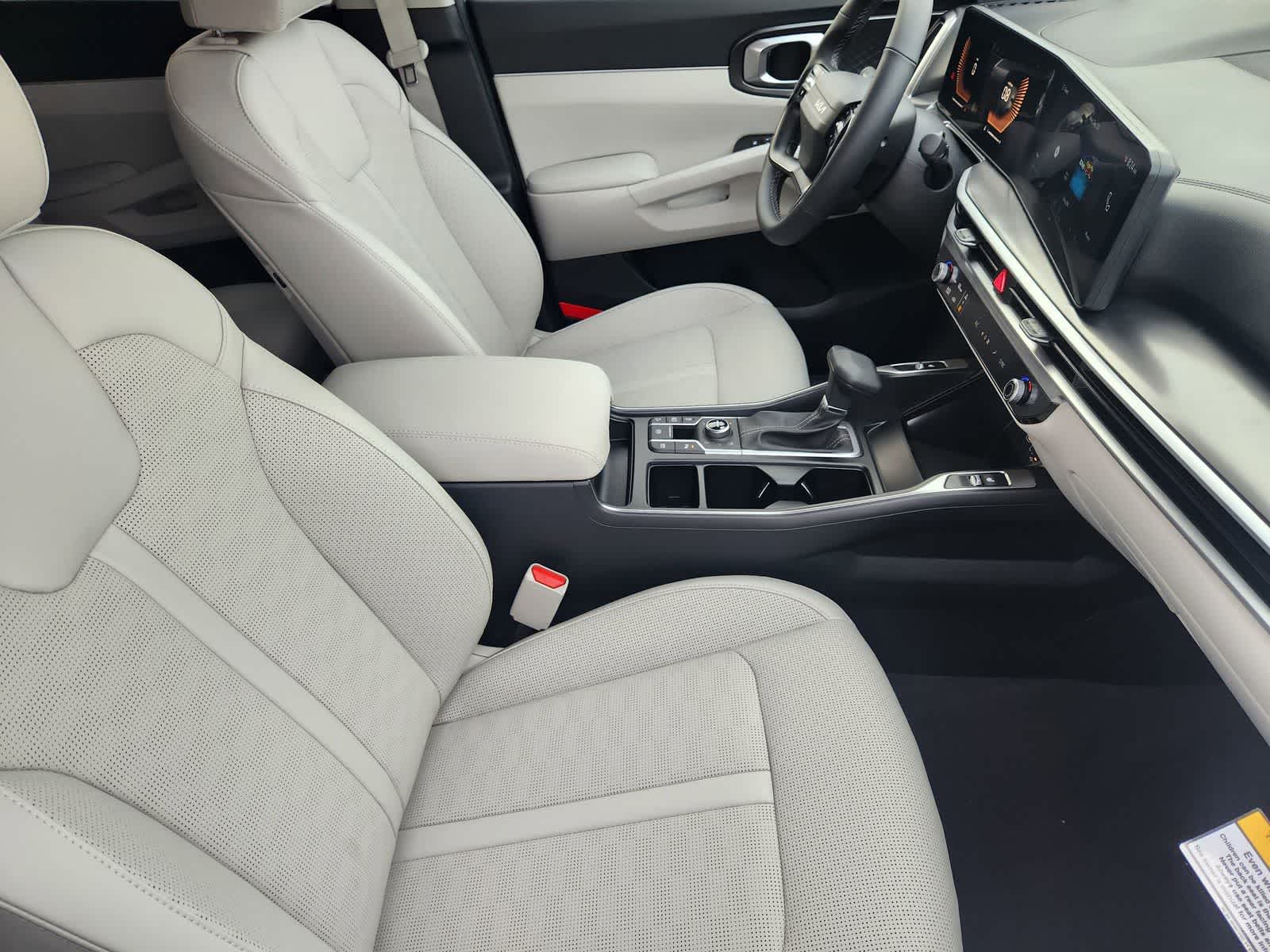 Thumbnail: 2026 Kia Sorento - 12