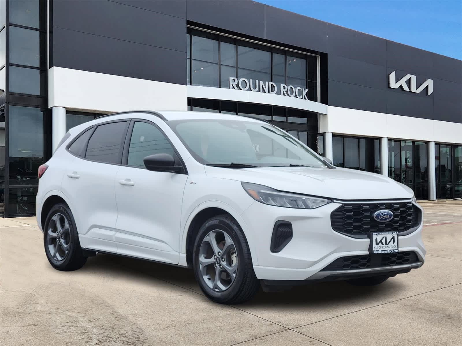 Thumbnail: 2023 Ford Escape - 3