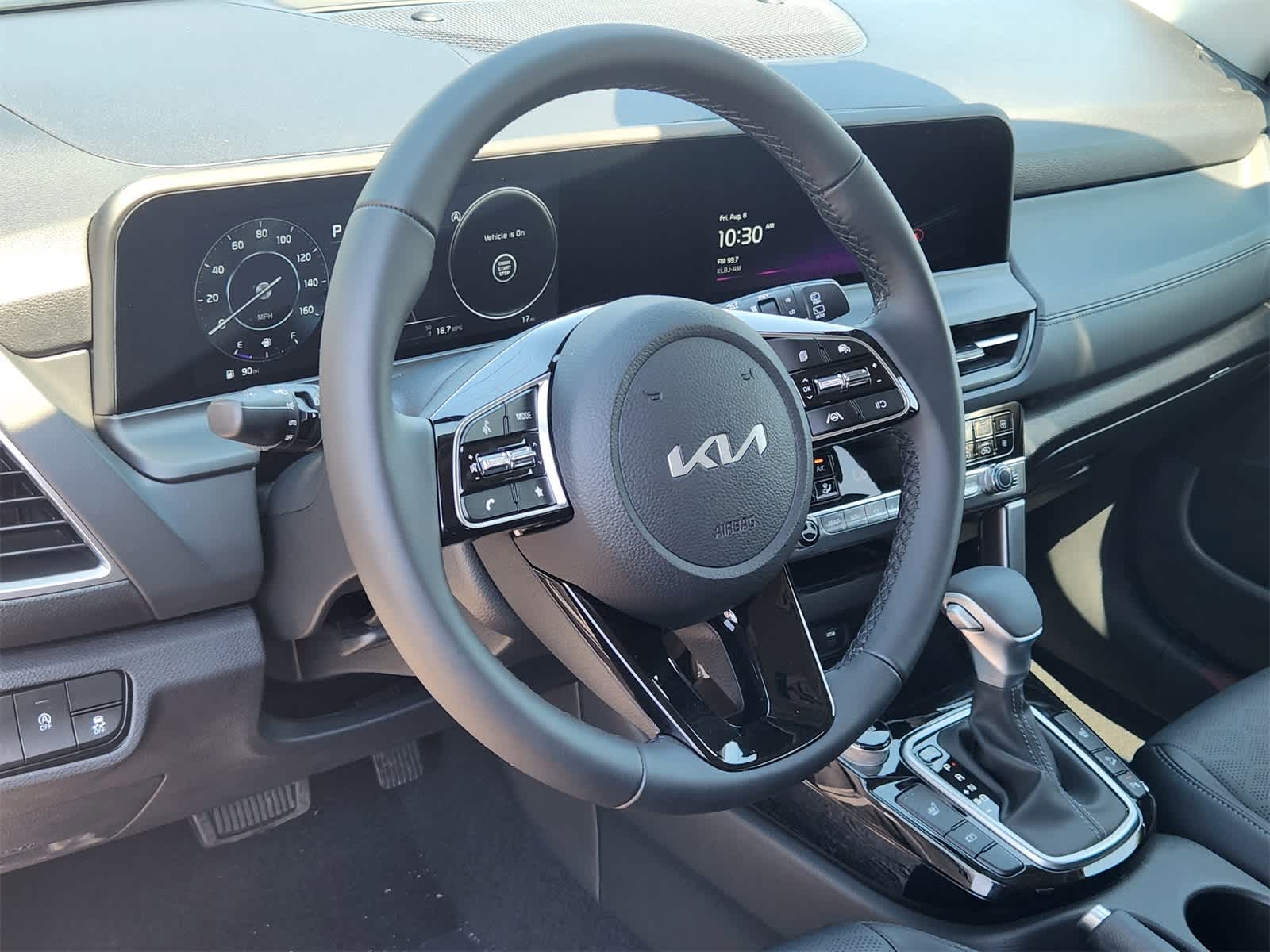 2026 Kia Seltos EX photo 2
