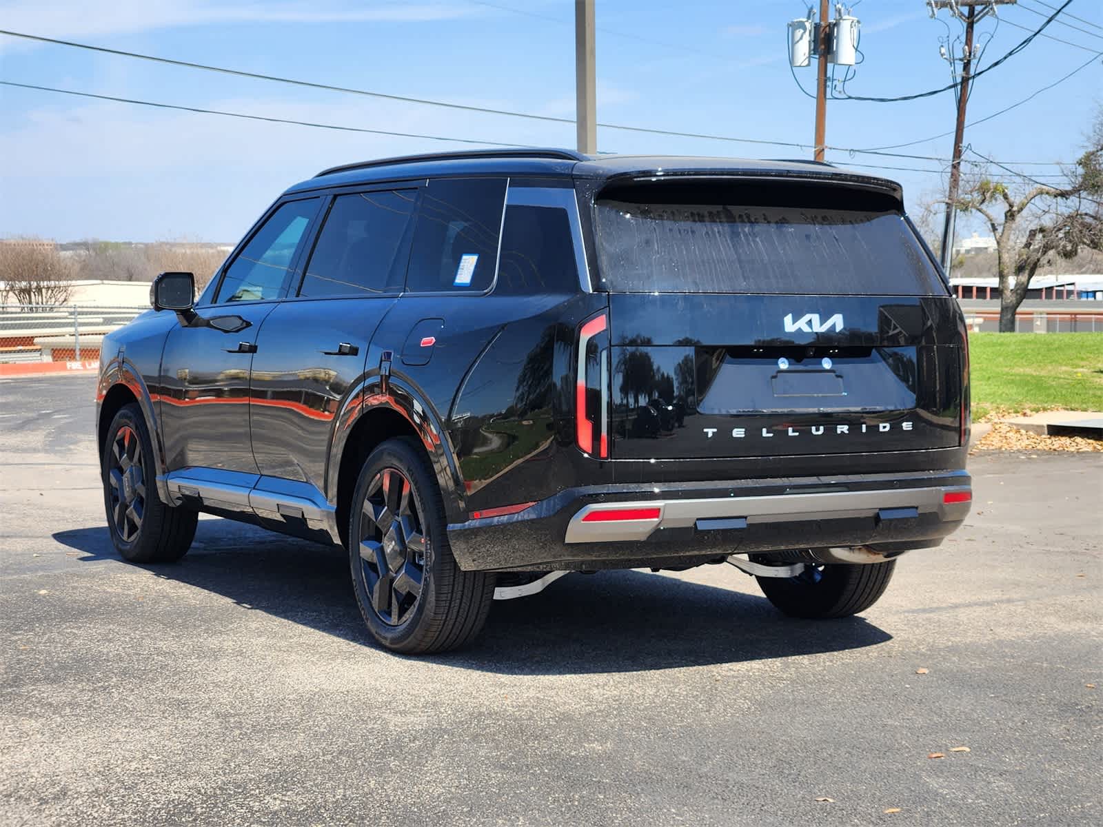Thumbnail: 2027 Kia Telluride - 4