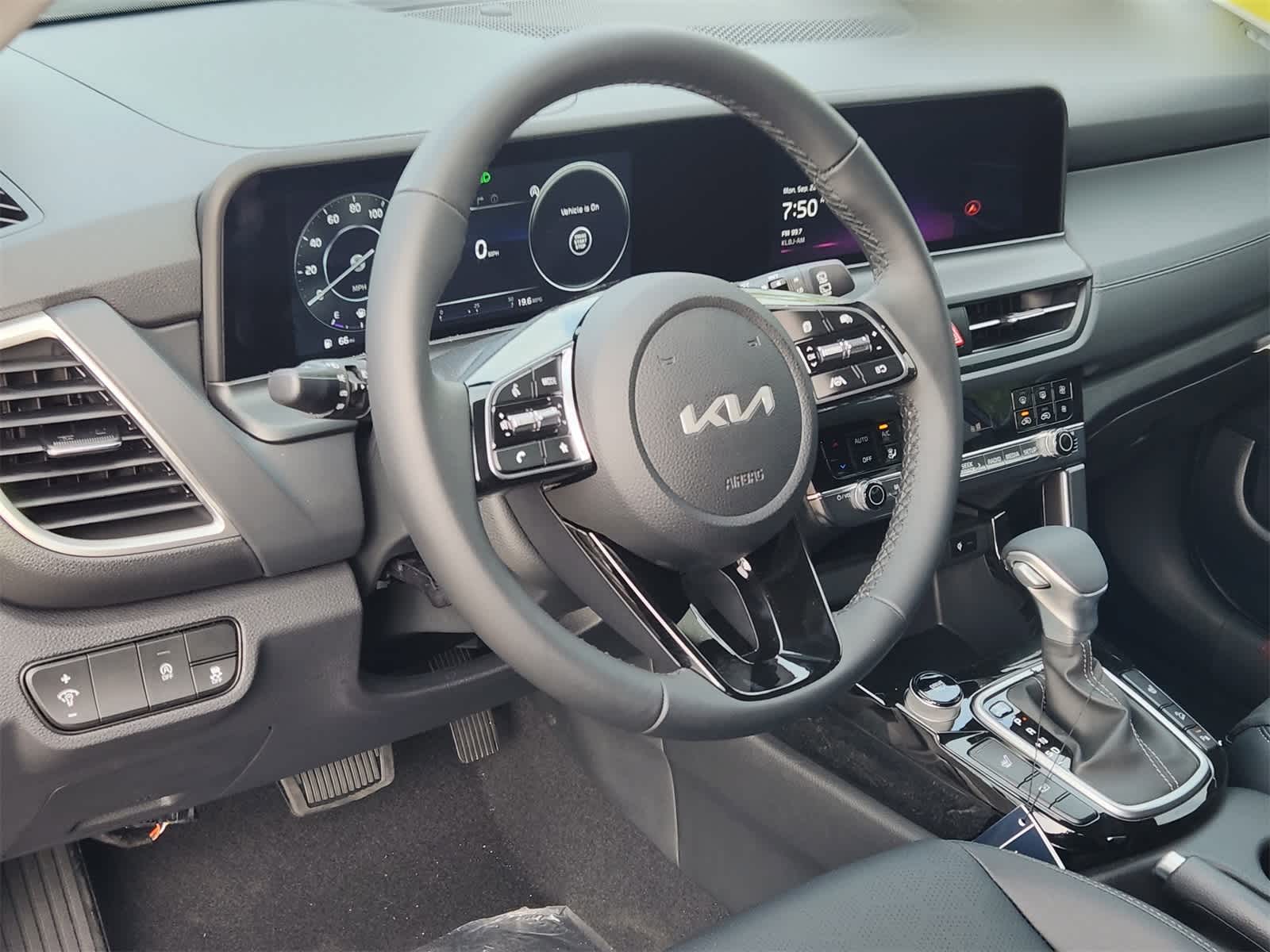 Thumbnail: 2026 Kia Seltos - 2