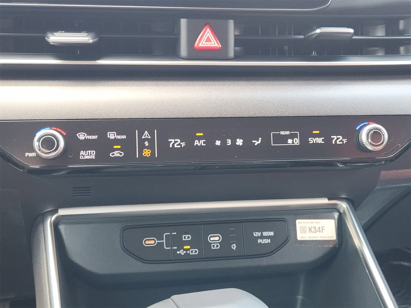 Thumbnail: 2026 Kia Carnival - 16