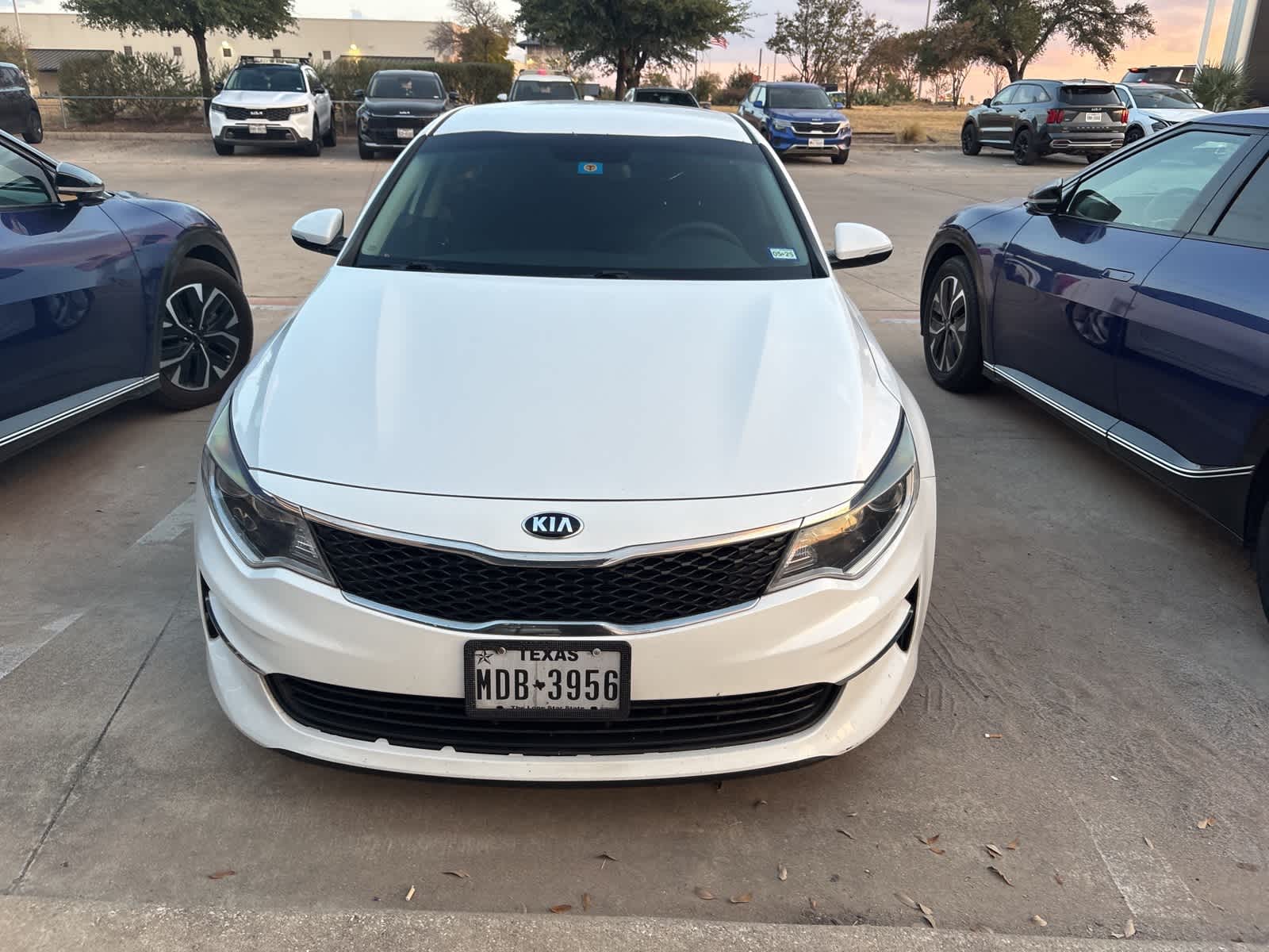 Thumbnail: 2018 Kia Optima - 2