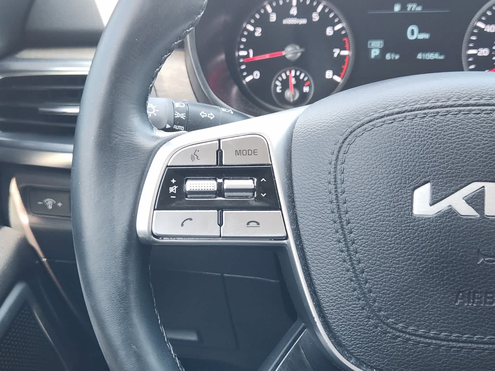 Thumbnail: 2022 Kia Telluride - 27