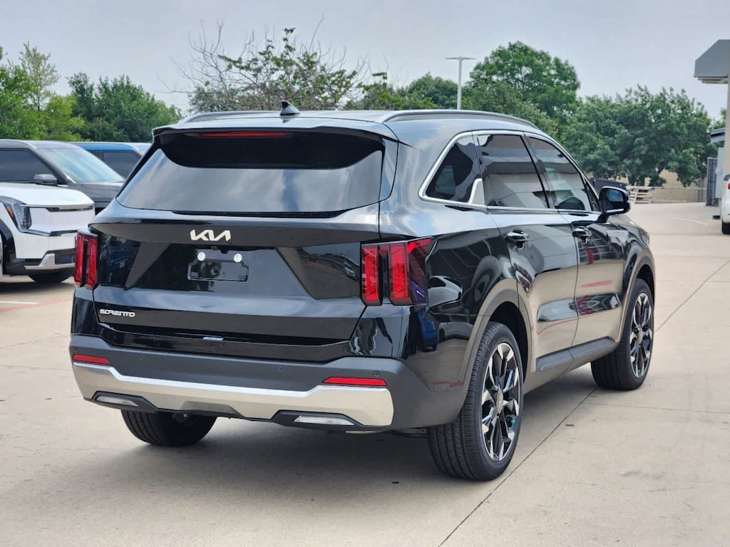New 2026 Kia Sorento EX SUV