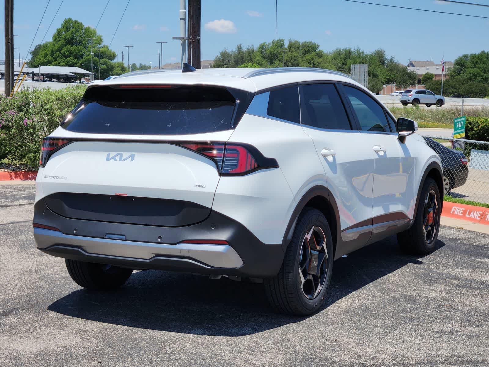 Thumbnail: 2026 Kia Sportage - 6
