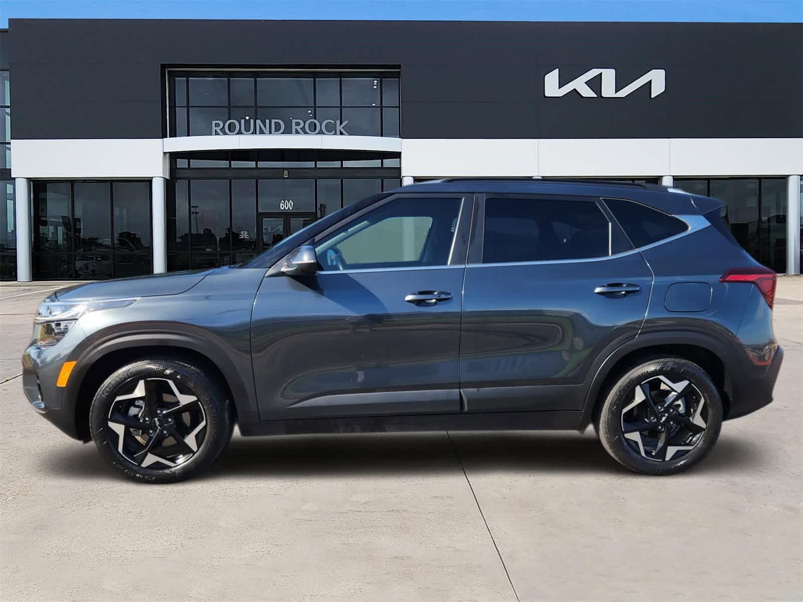 Thumbnail: 2024 Kia Seltos - 4