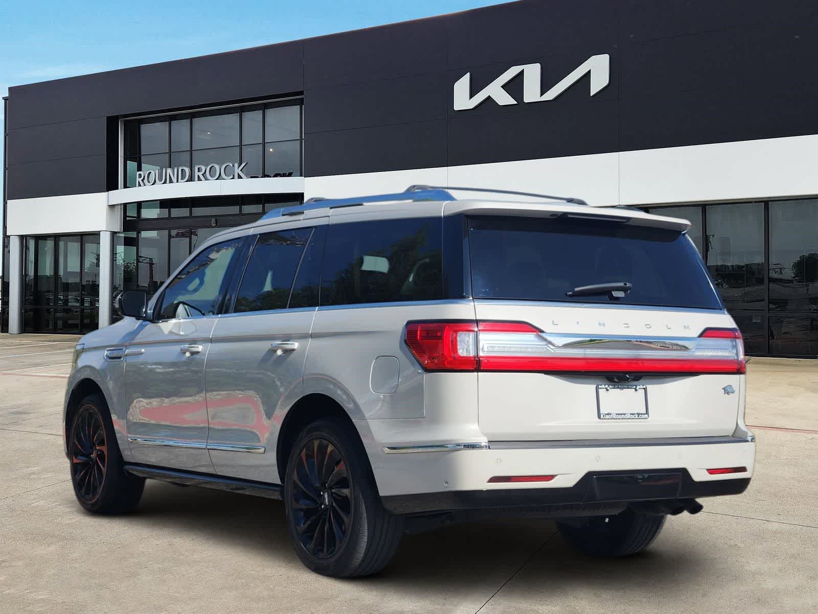 Thumbnail: 2020 Lincoln Navigator - 5