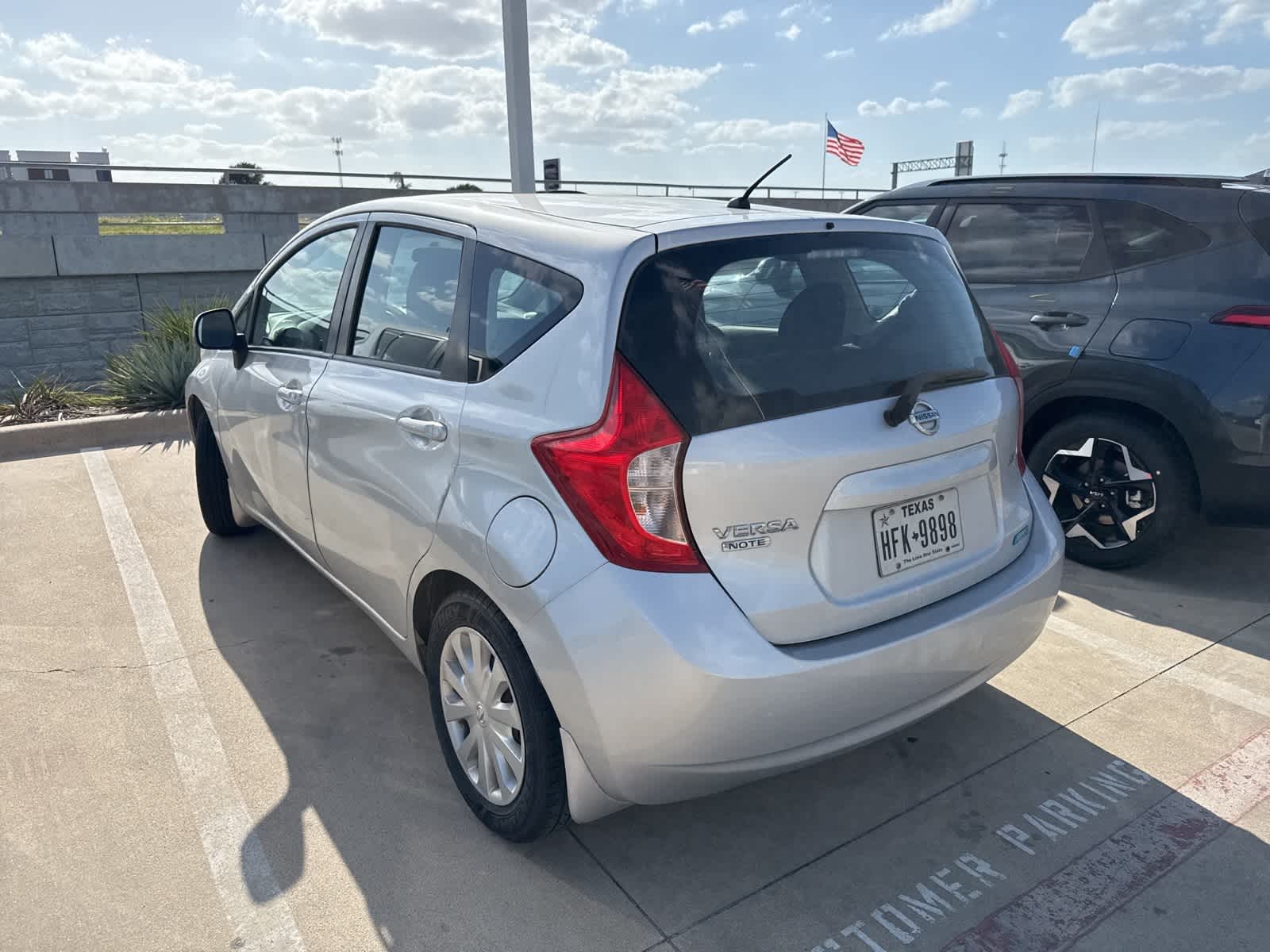 2014 Nissan Versa Note SV 6