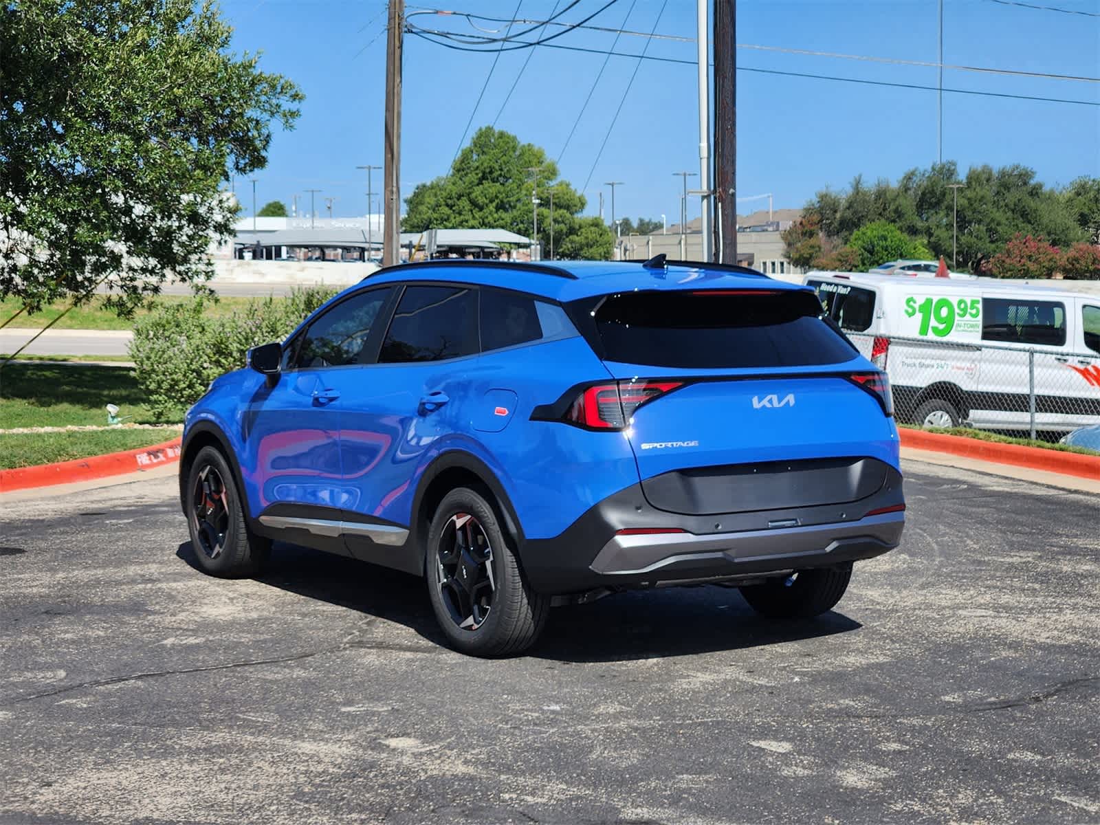 2026 Kia Sportage EX photo 4