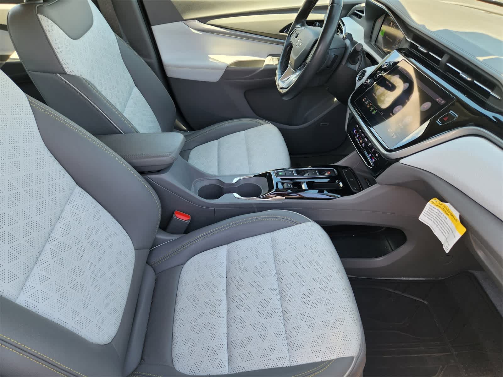 Thumbnail: 2022 Chevrolet Bolt EUV - 14