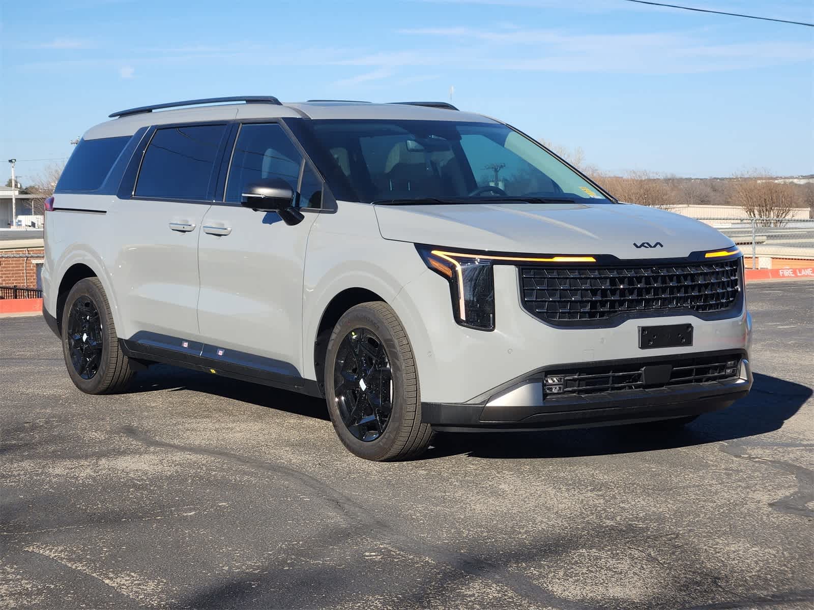 Thumbnail: 2026 Kia Carnival - 3