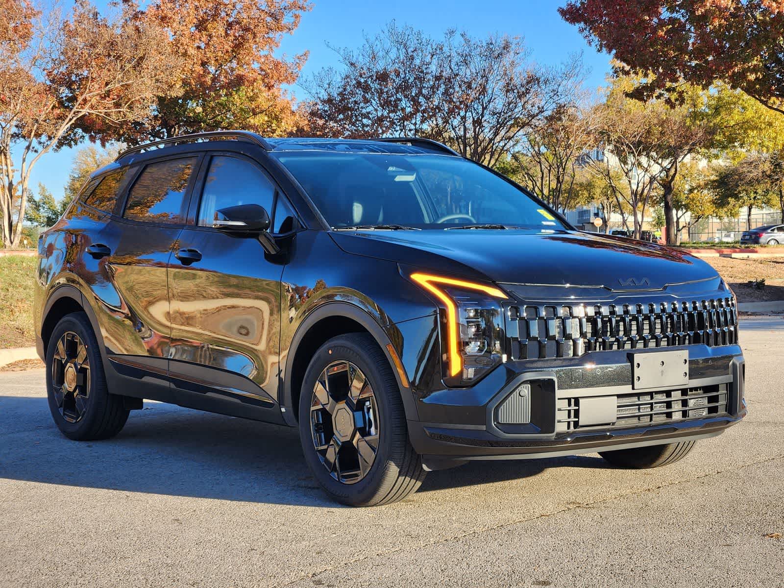 Thumbnail: 2026 Kia Sportage - 3