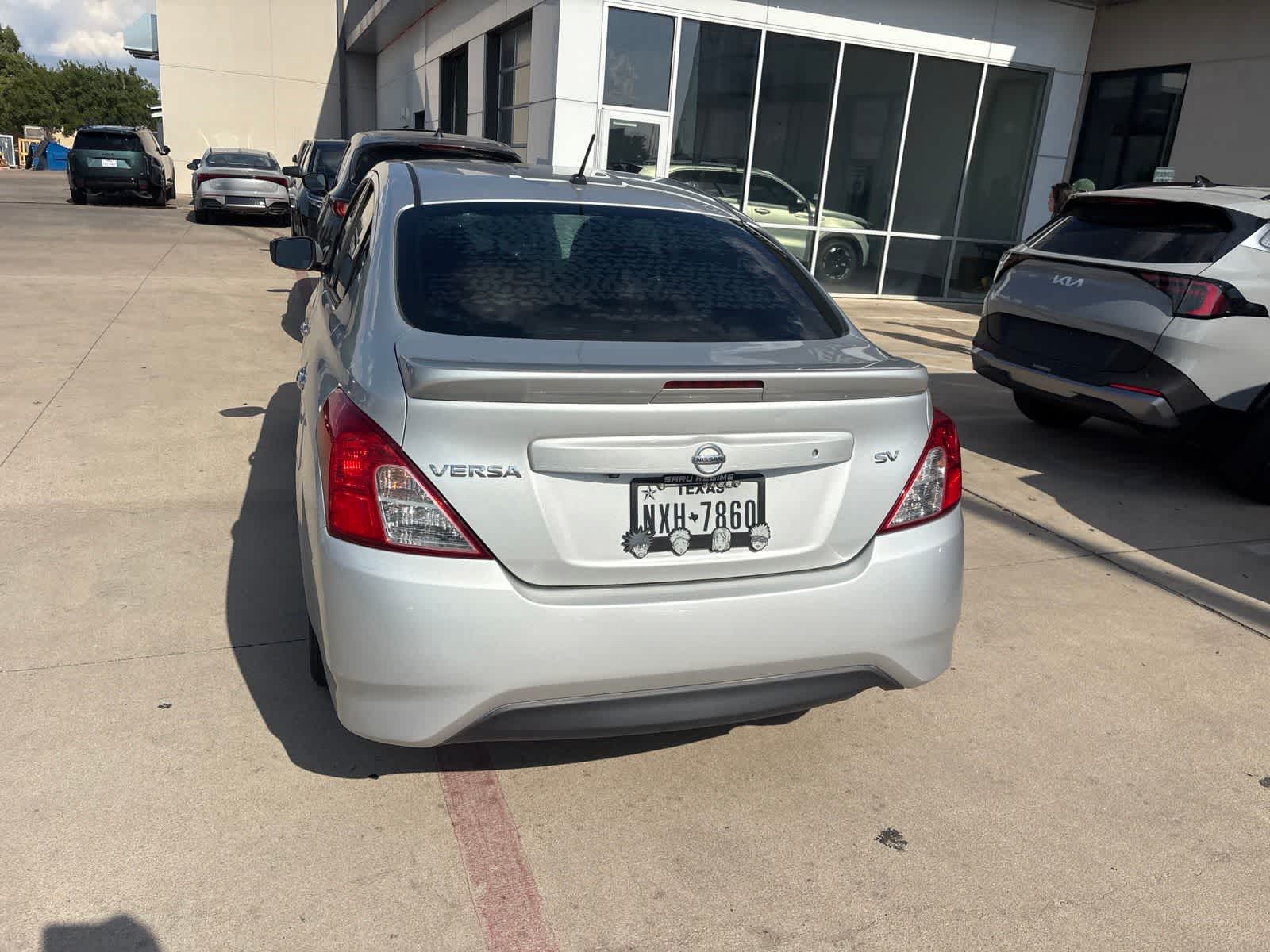 Used 2019 Nissan Versa Sedan SV with VIN 3N1CN7AP3KL833397 for sale in Round Rock, TX