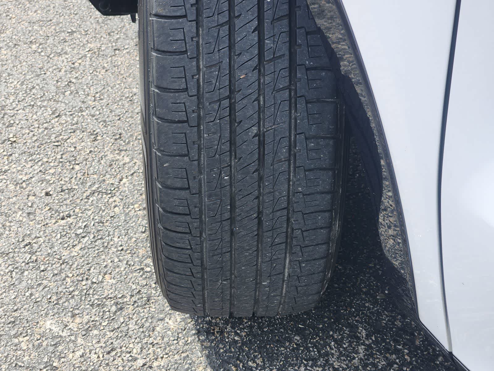 Thumbnail: 2023 Kia Sorento - 10