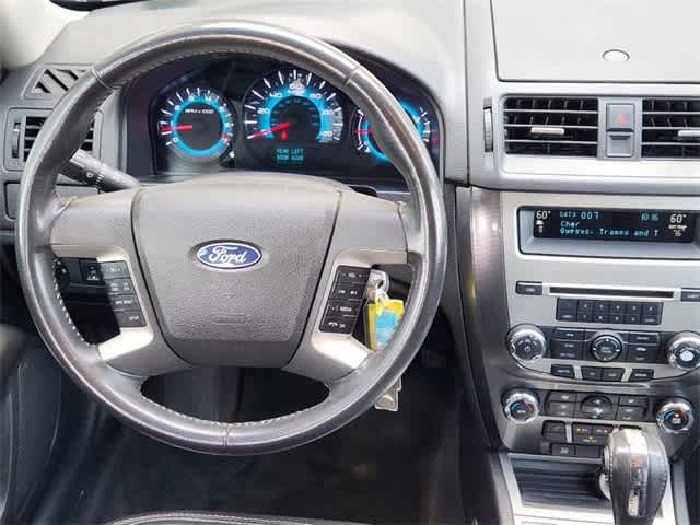 2012 Ford Fusion SEL 22
