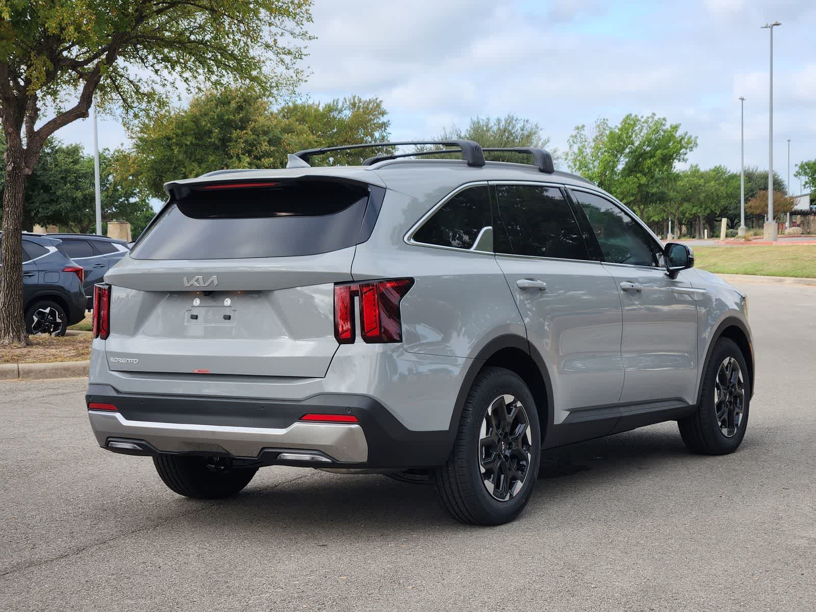 Thumbnail: 2026 Kia Sorento - 5