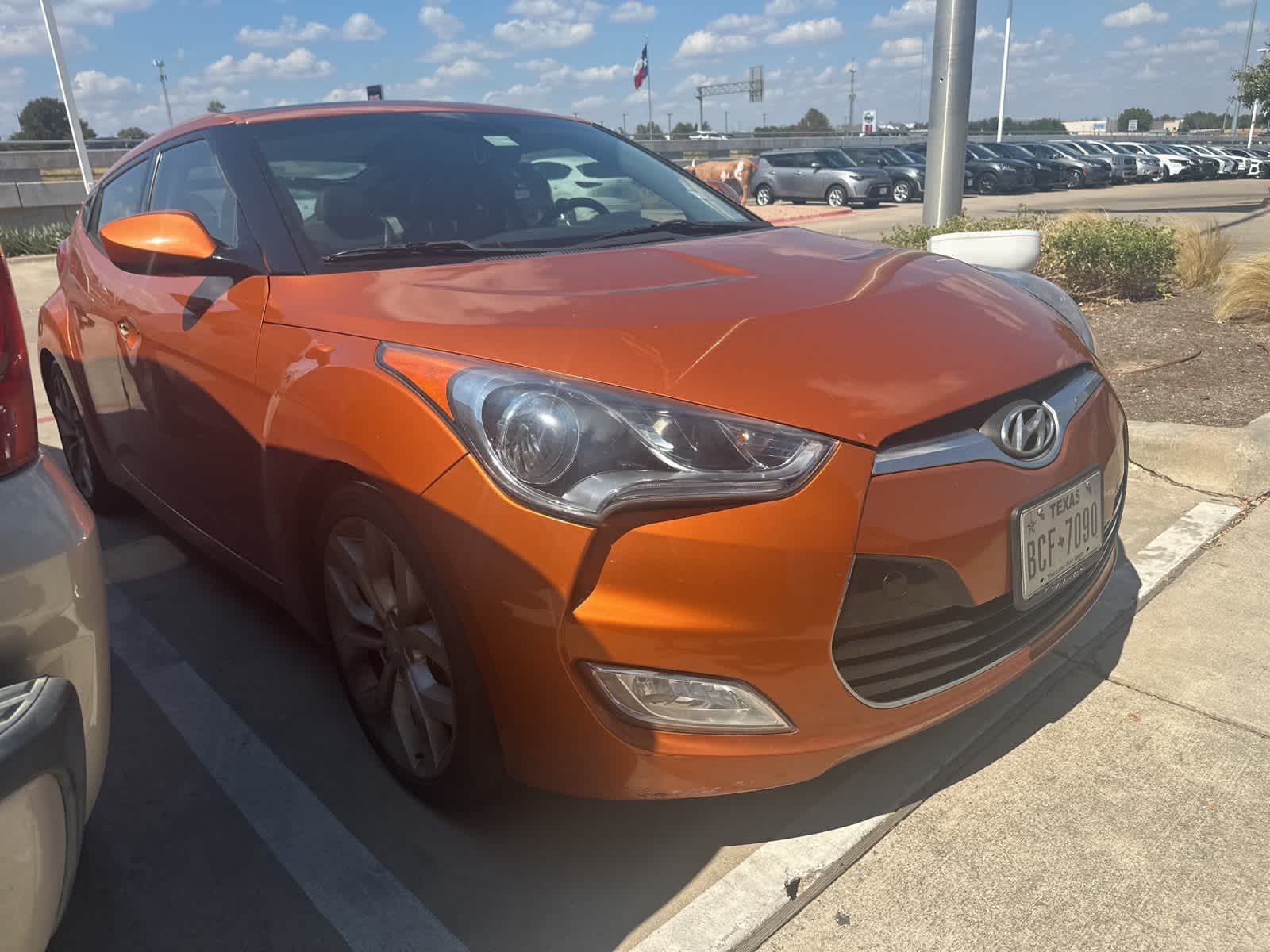 Thumbnail: 2013 Hyundai Veloster - 3