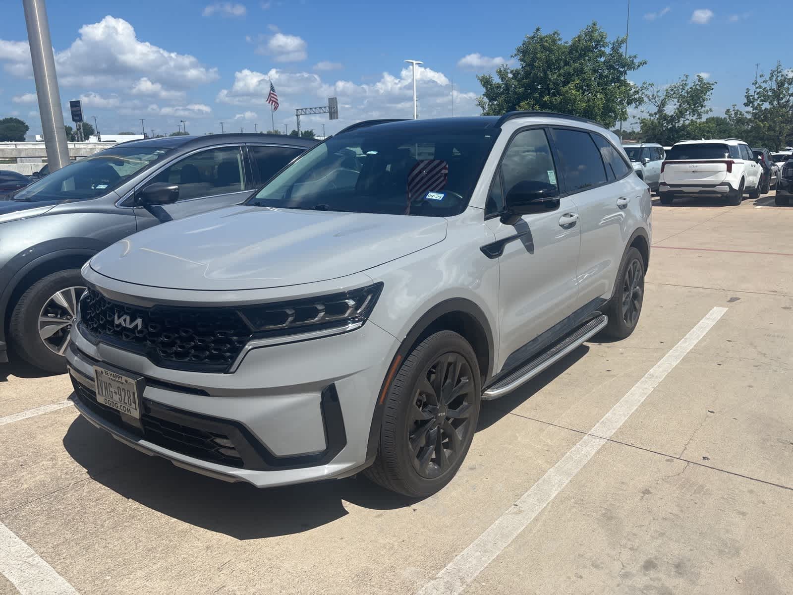Thumbnail: 2022 Kia Sorento - 1
