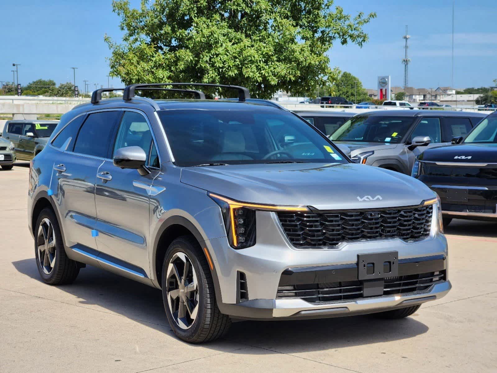 Thumbnail: 2026 Kia Sorento - 2