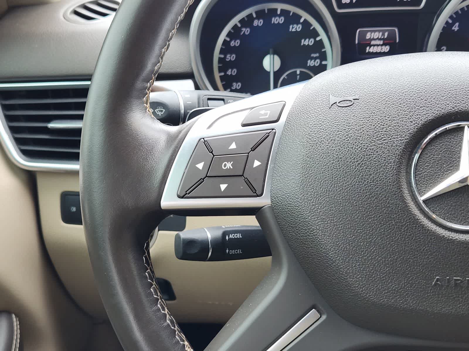 Thumbnail: 2014 Mercedes-Benz M-Class - 27