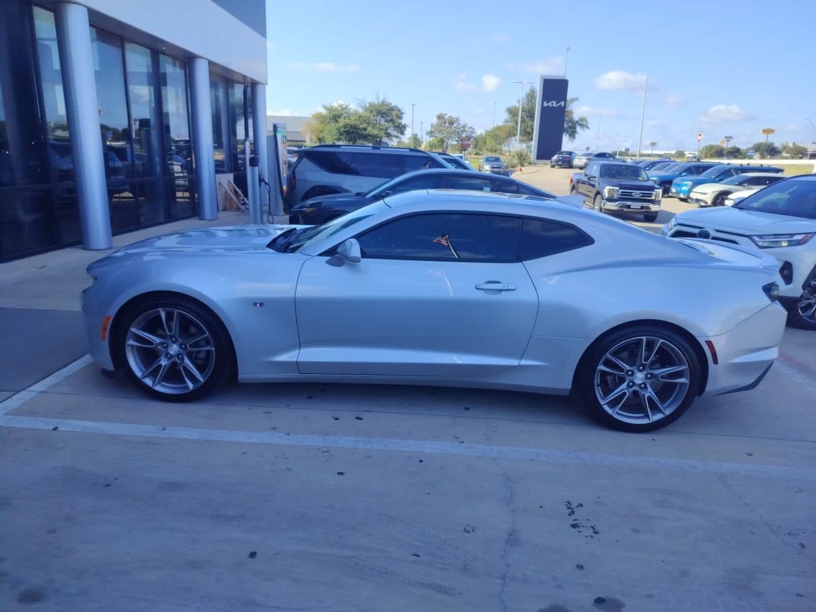 Thumbnail: 2019 Chevrolet Camaro - 8