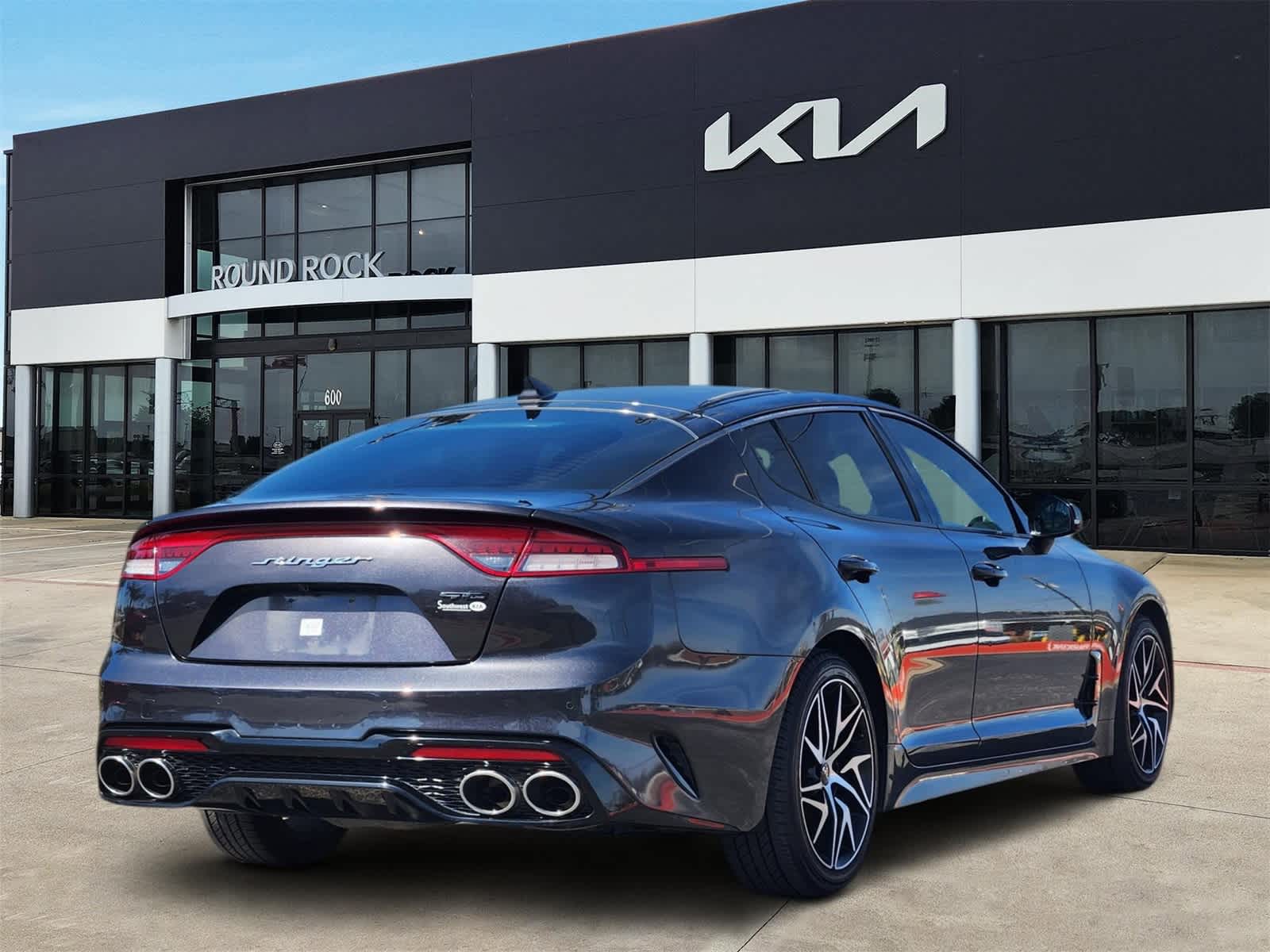 Thumbnail: 2022 Kia Stinger - 5