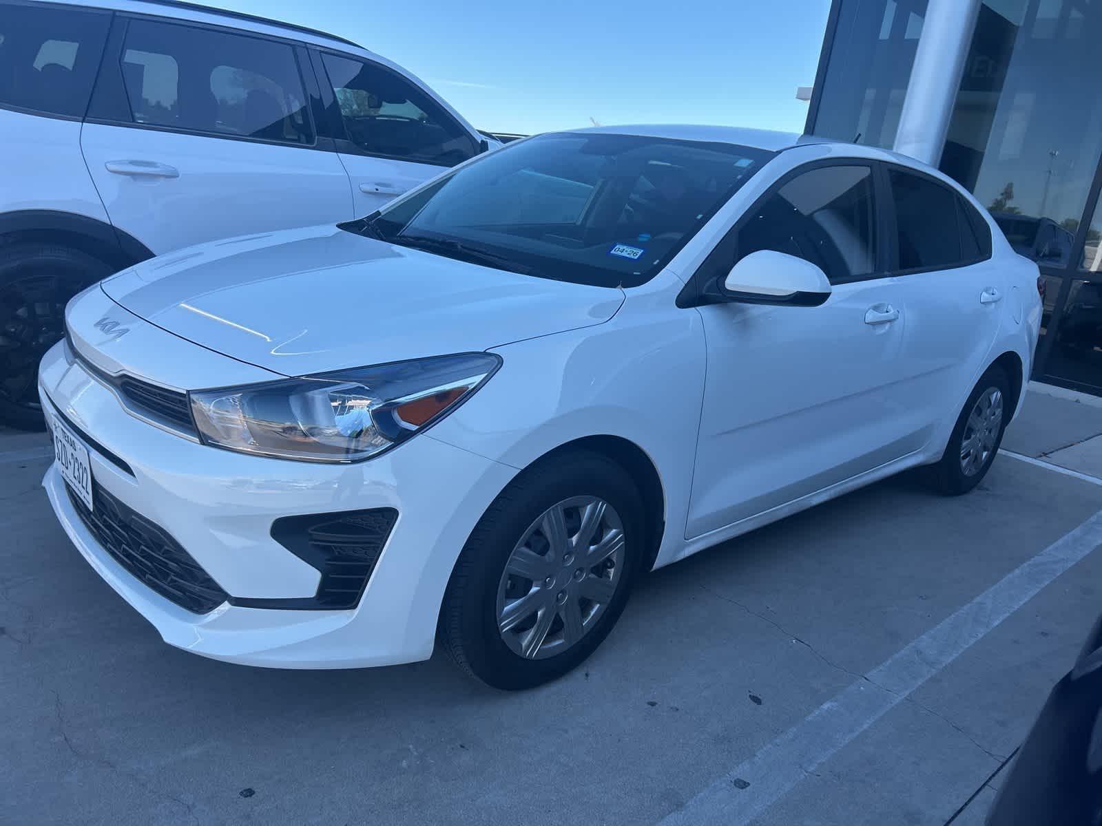 Thumbnail: 2023 Kia Rio - 1