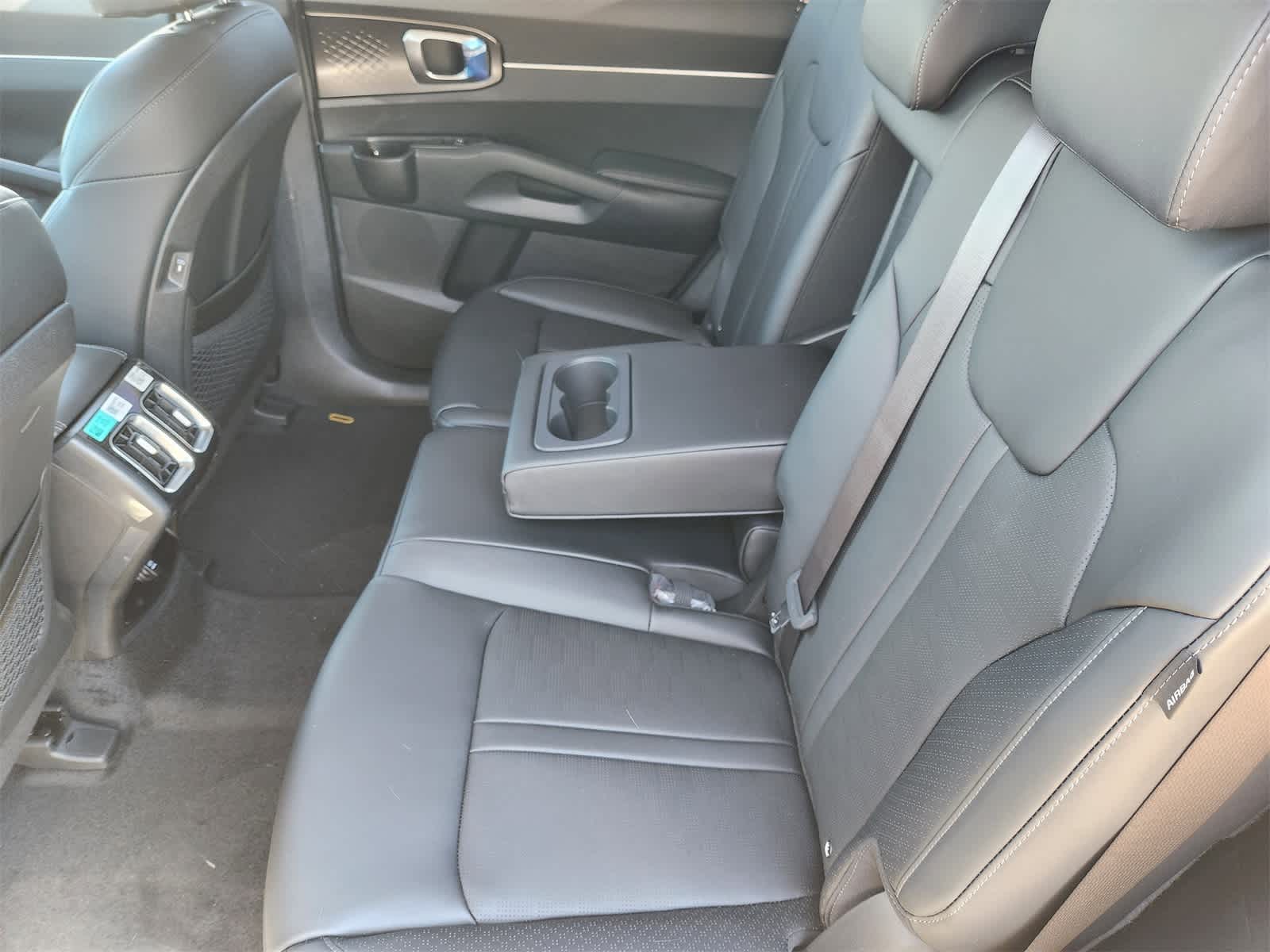 Thumbnail: 2026 Kia Sorento - 22