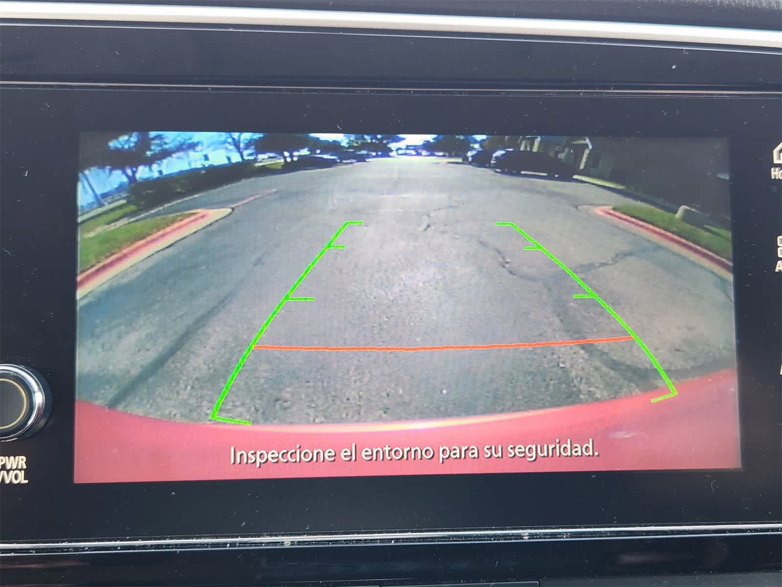 Thumbnail: 2018 Mitsubishi Outlander - 18