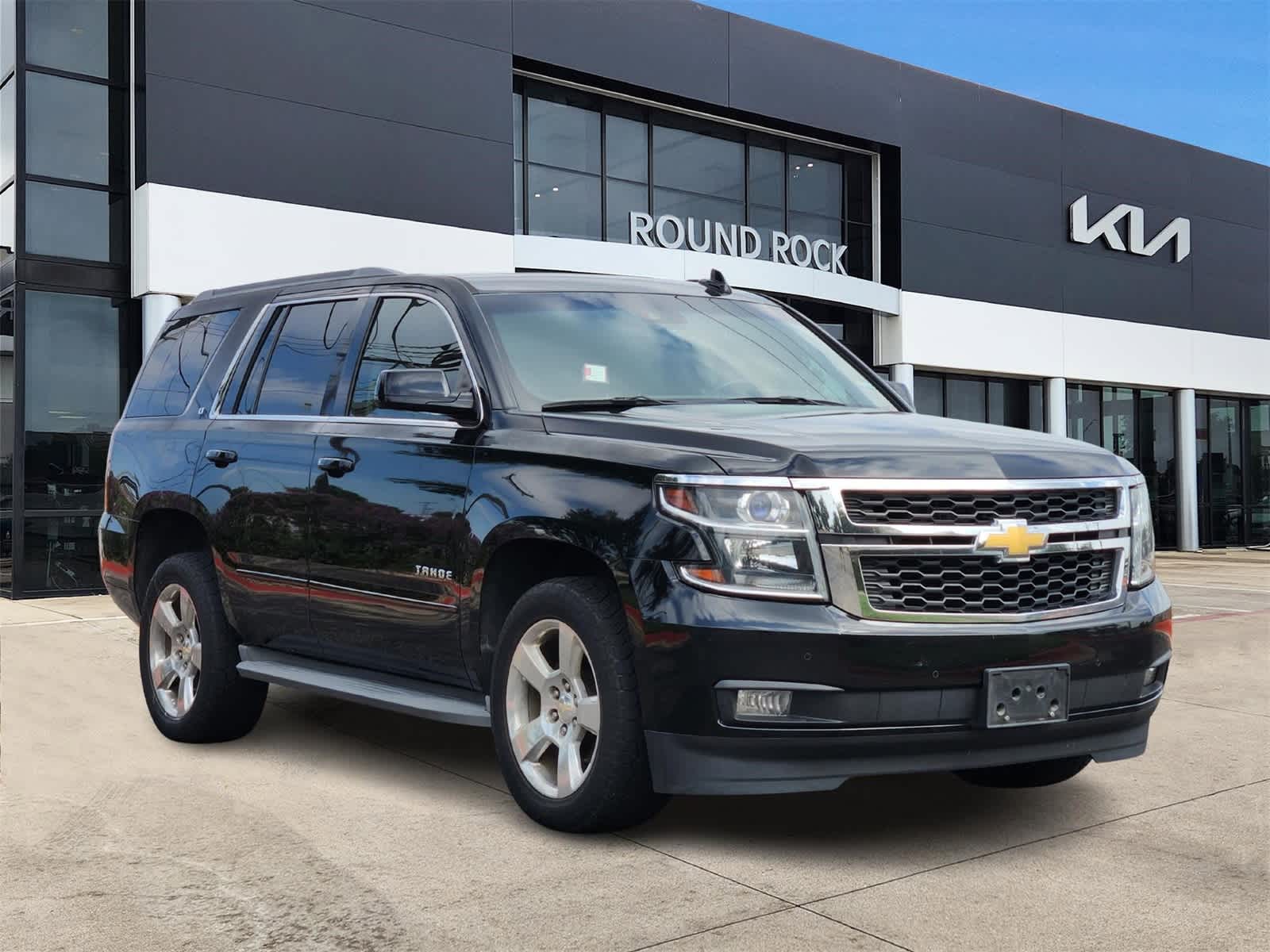 Thumbnail: 2015 Chevrolet Tahoe - 3