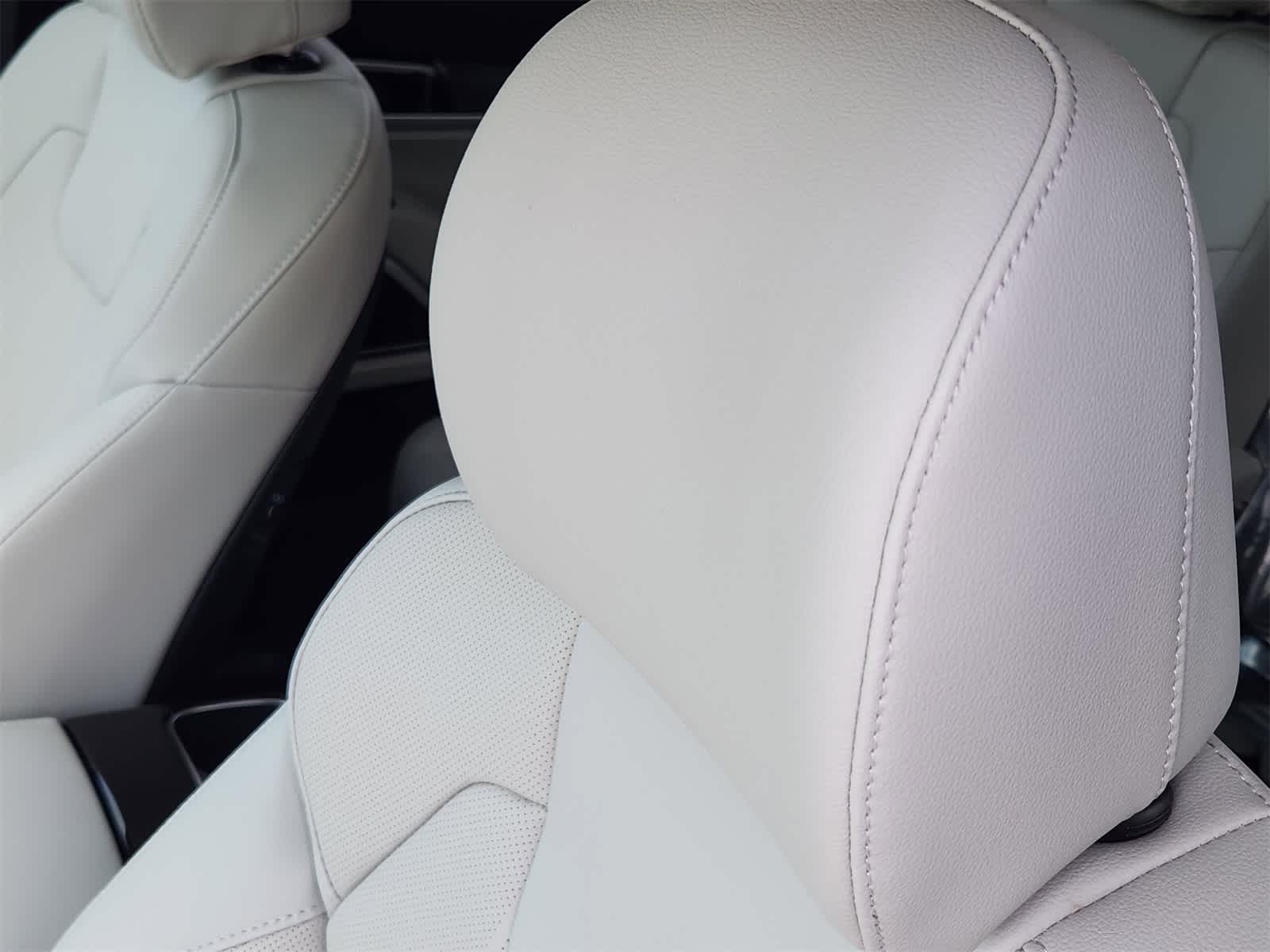 Thumbnail: 2025 Kia Telluride - 13